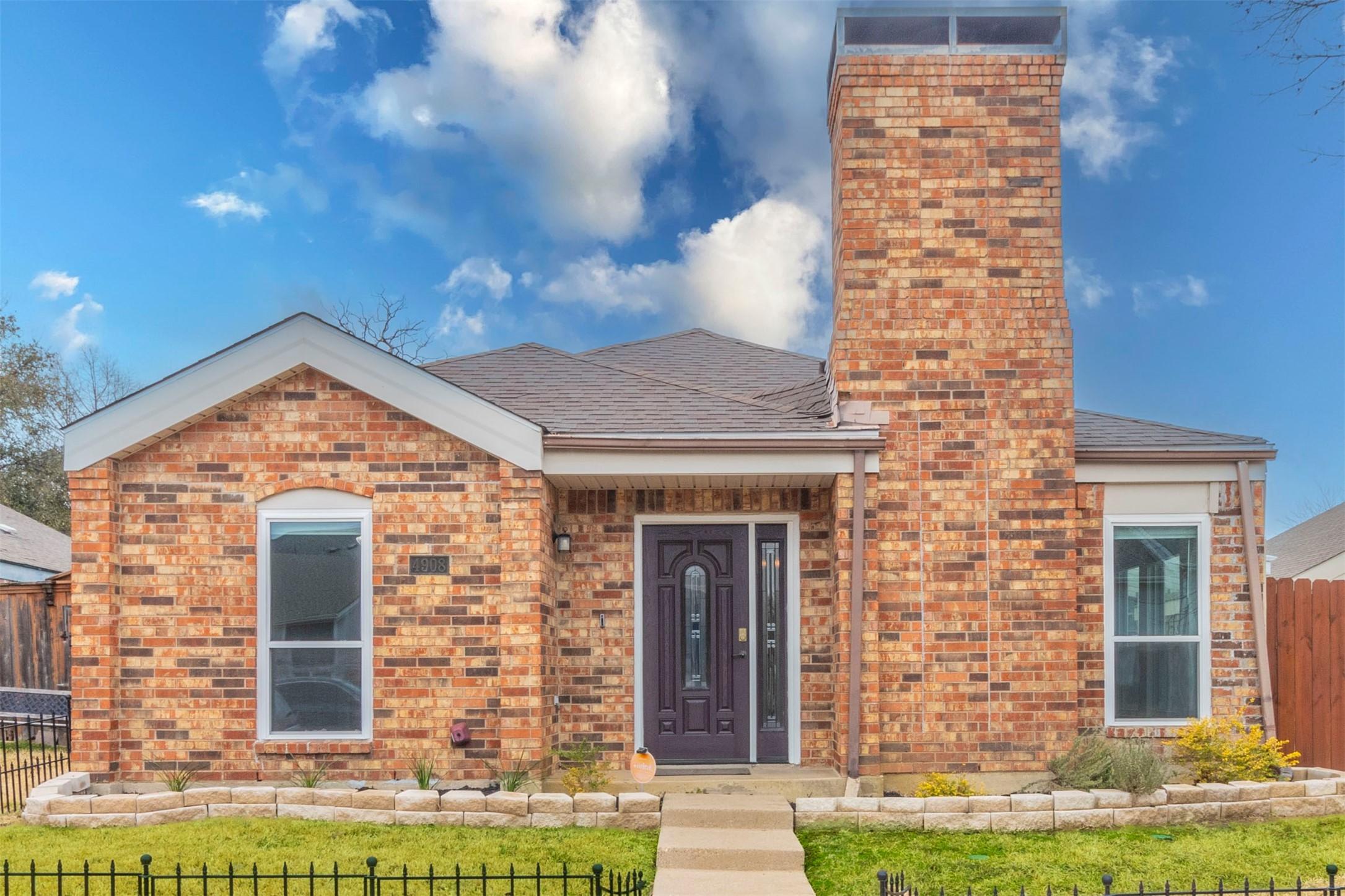 Courtside Dr, Irving, TX 75038