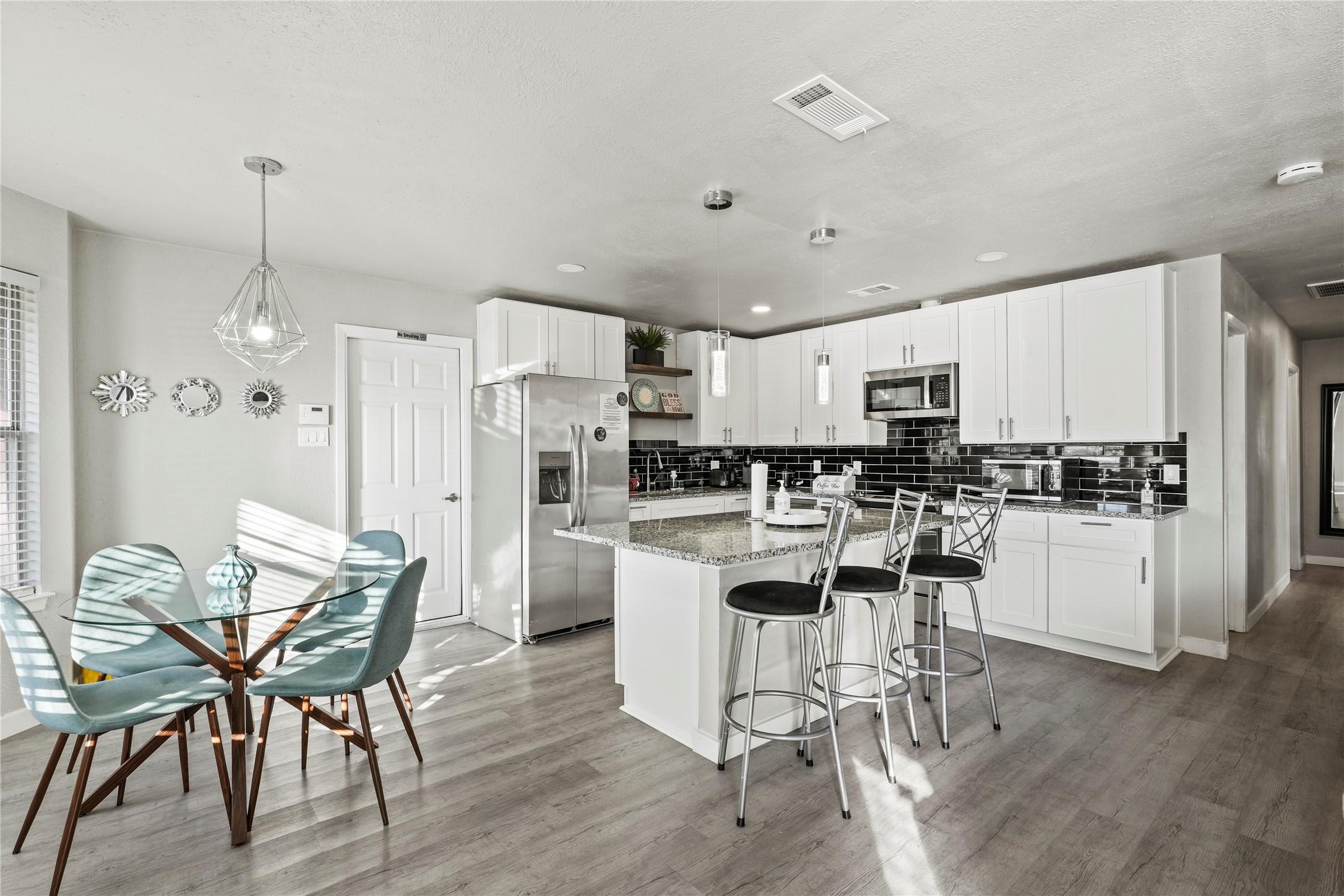 Spring Meadows Dr, Arlington, TX 76014