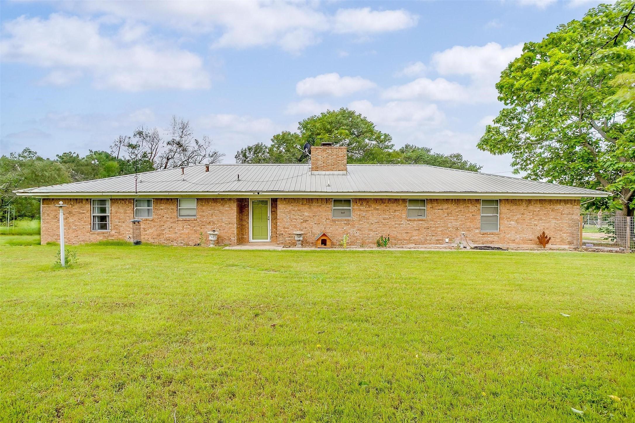 Azle Hwy, Weatherford, TX 76085