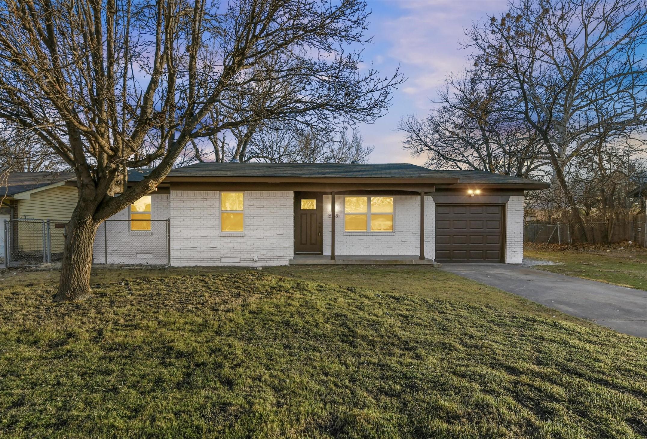 Pine St, Lewisville, TX 75057