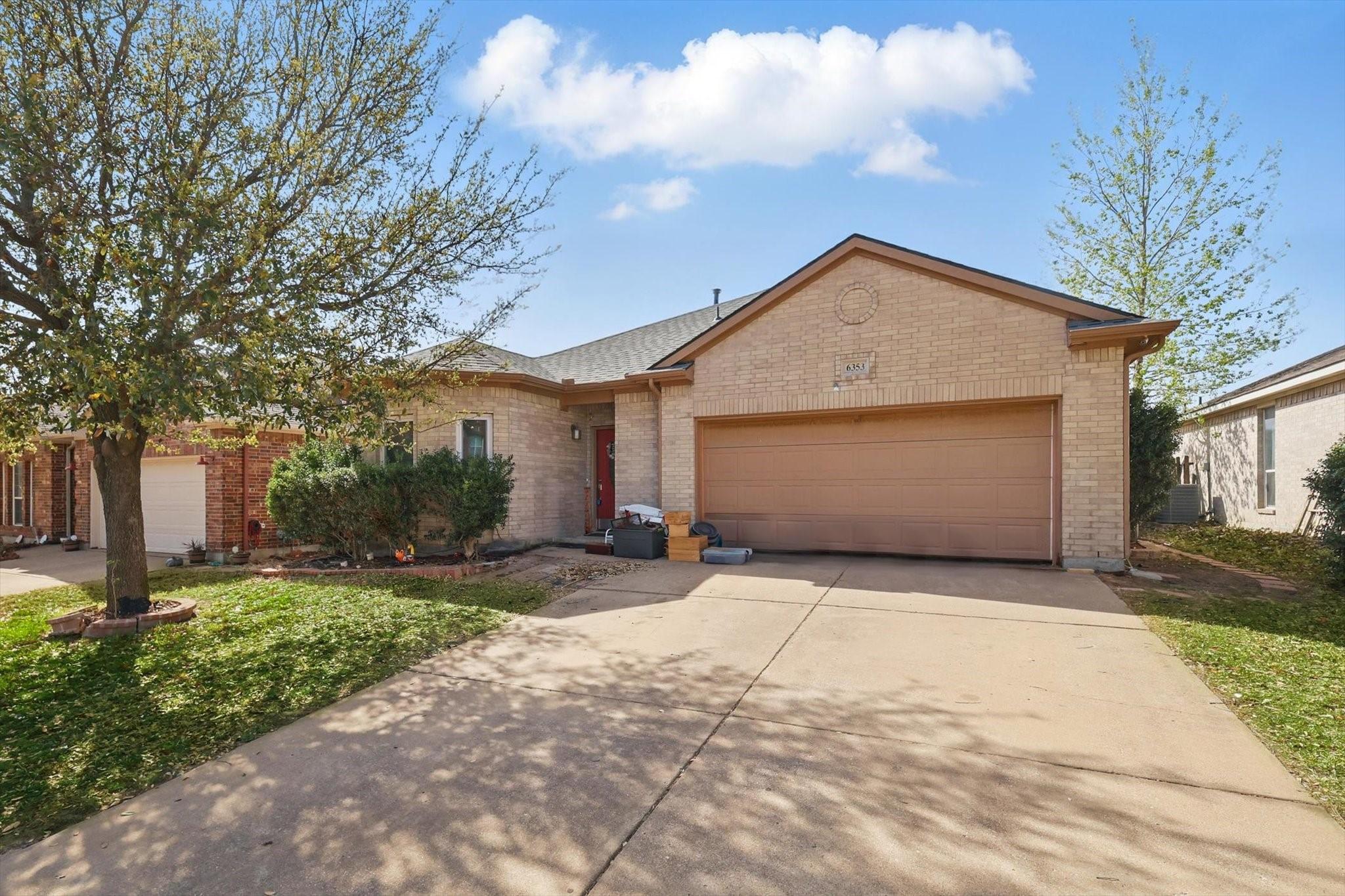 Redeagle Creek Dr, Fort Worth, TX 76179