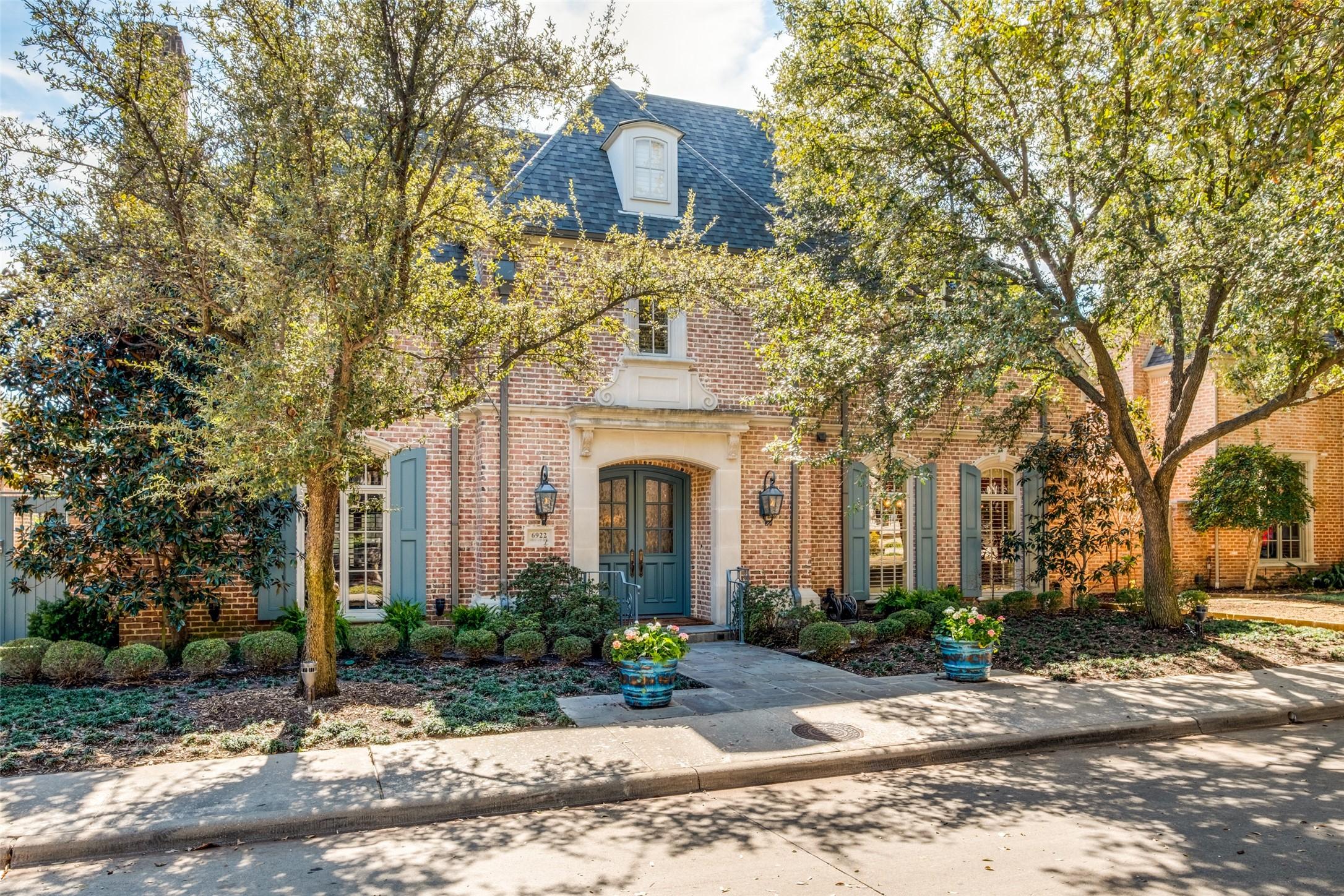 Forest Glen Dr, Dallas, TX 75230