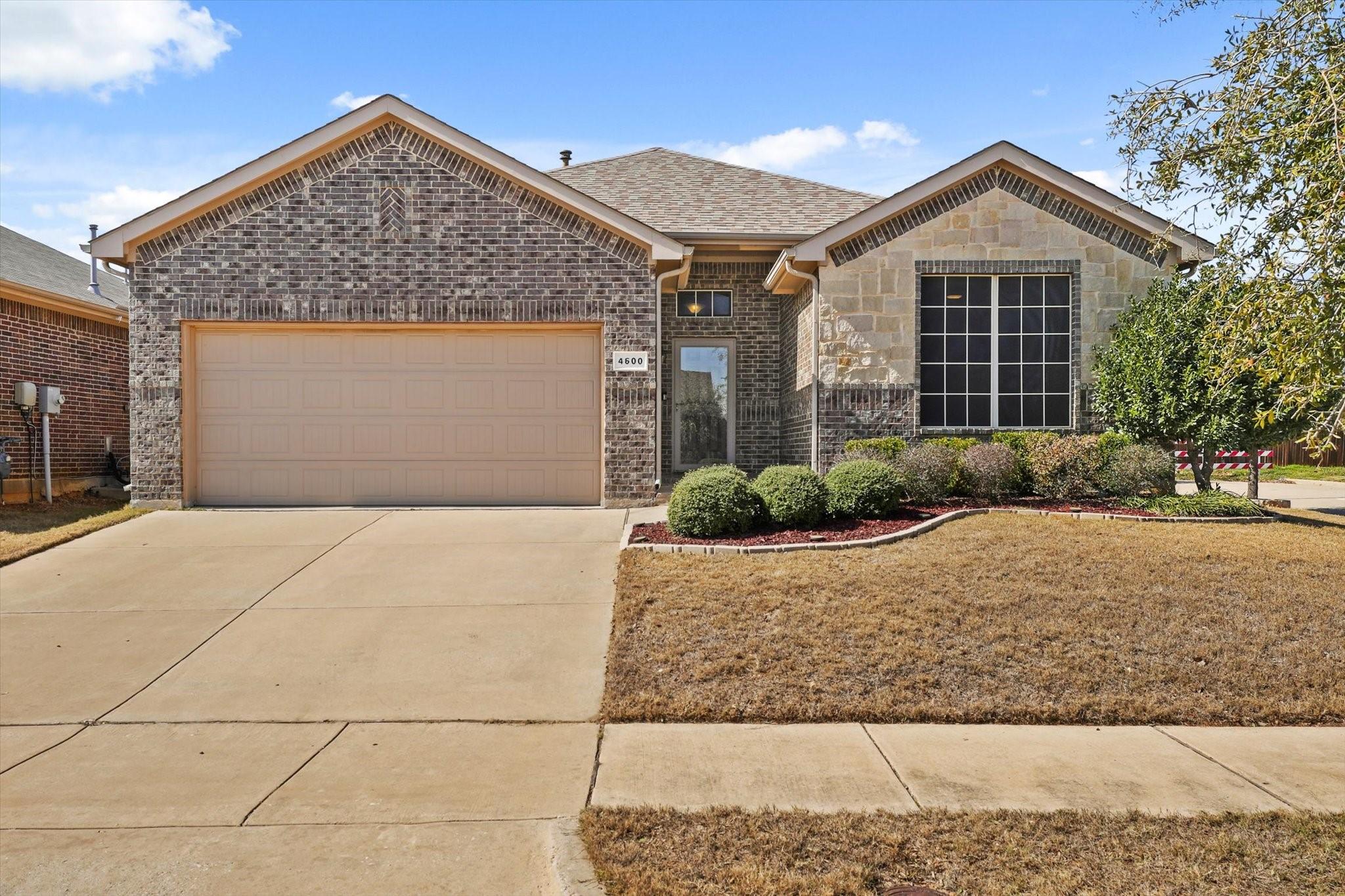 Gunnison Dr, Denton, TX 76208