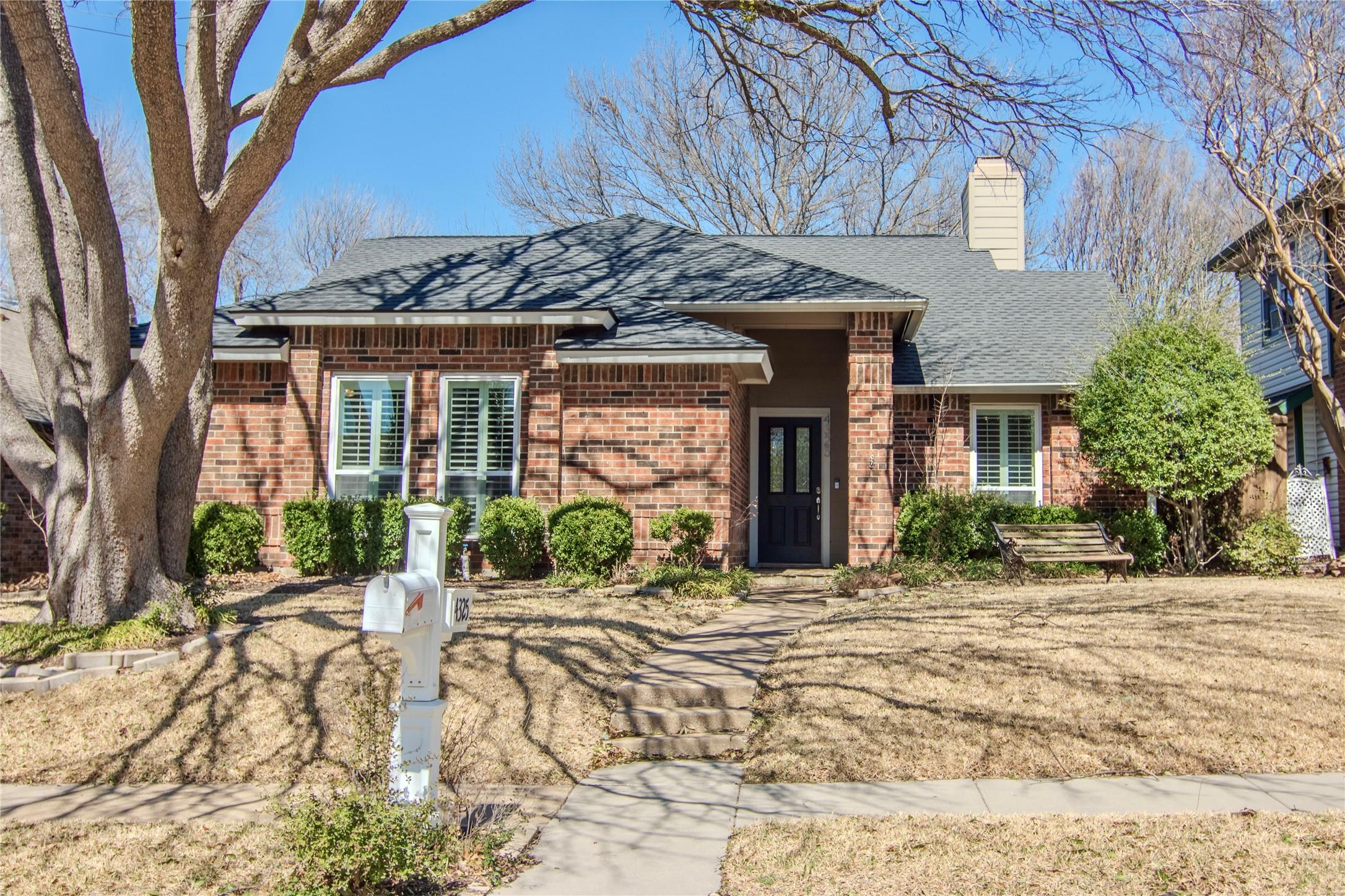 Jenning Ct, Plano, TX 75093