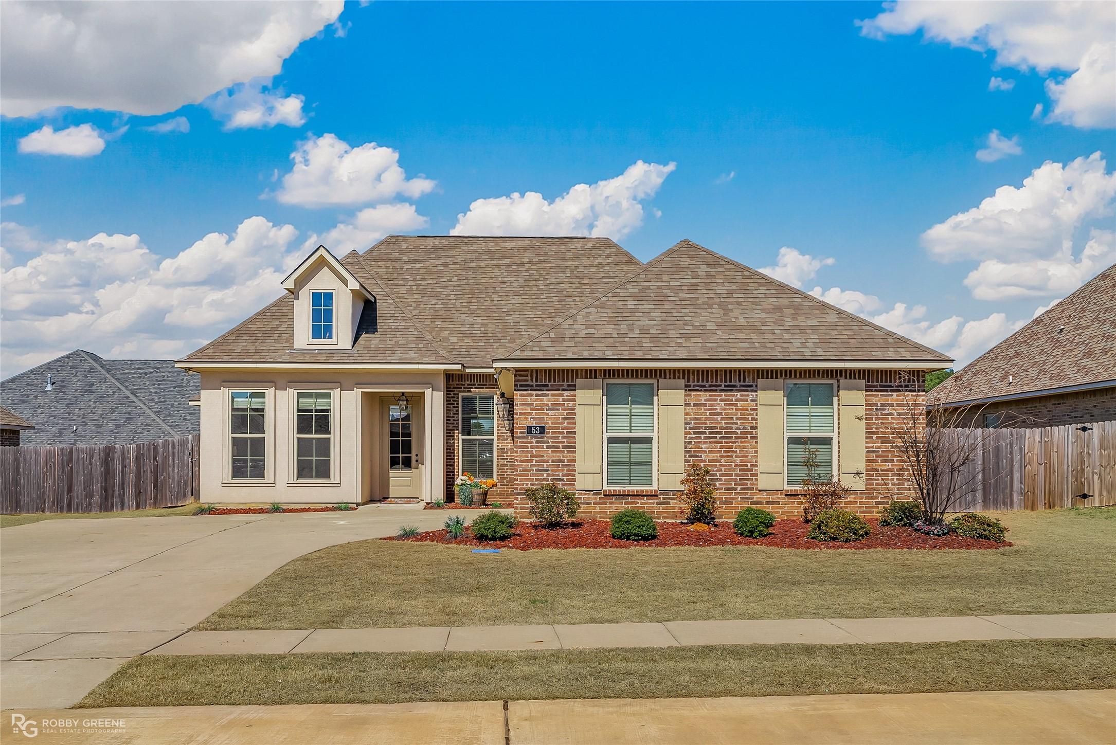 High Water Dr, Benton, LA 71006
