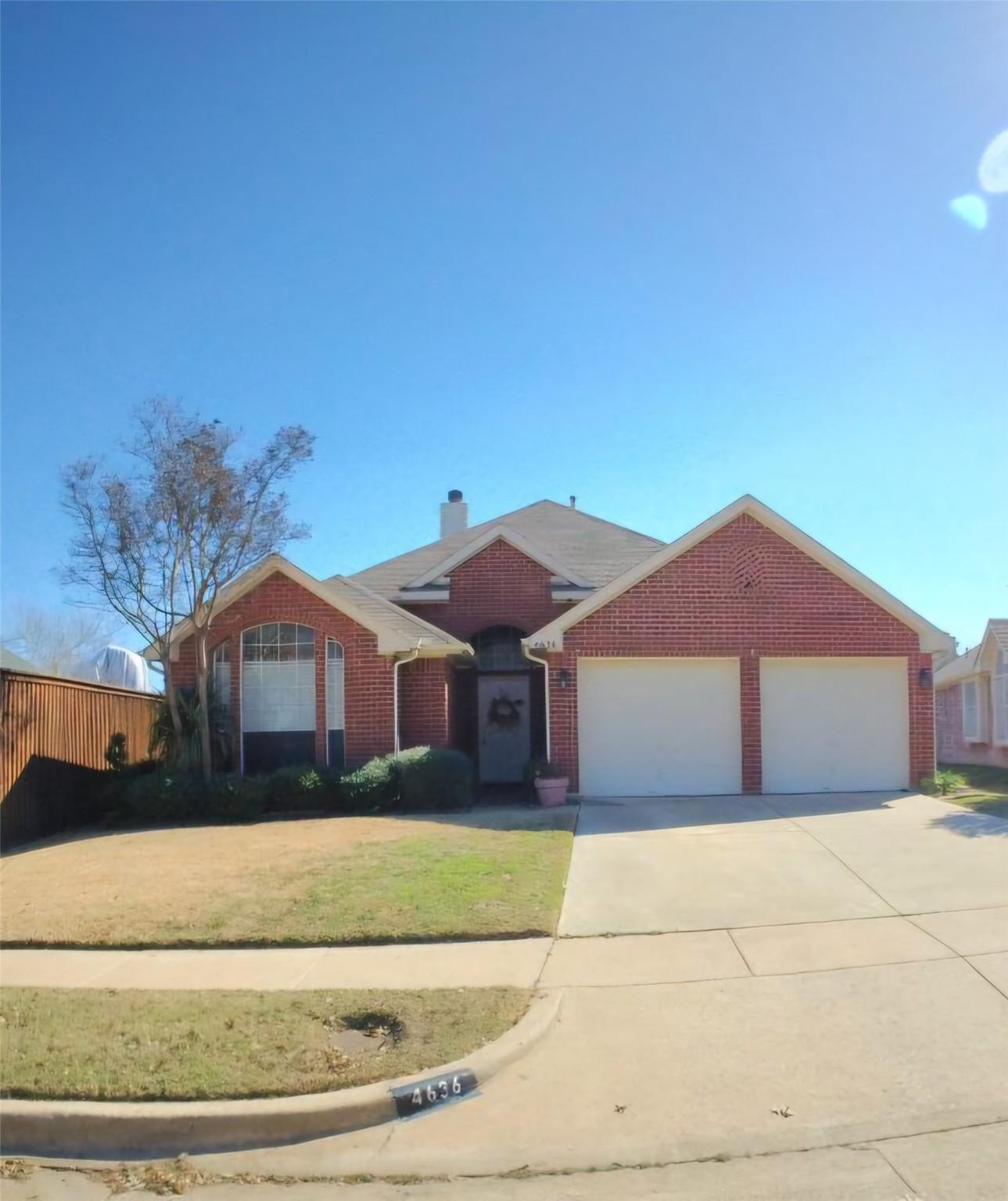 Angelina Way, Fort Worth, TX 76137