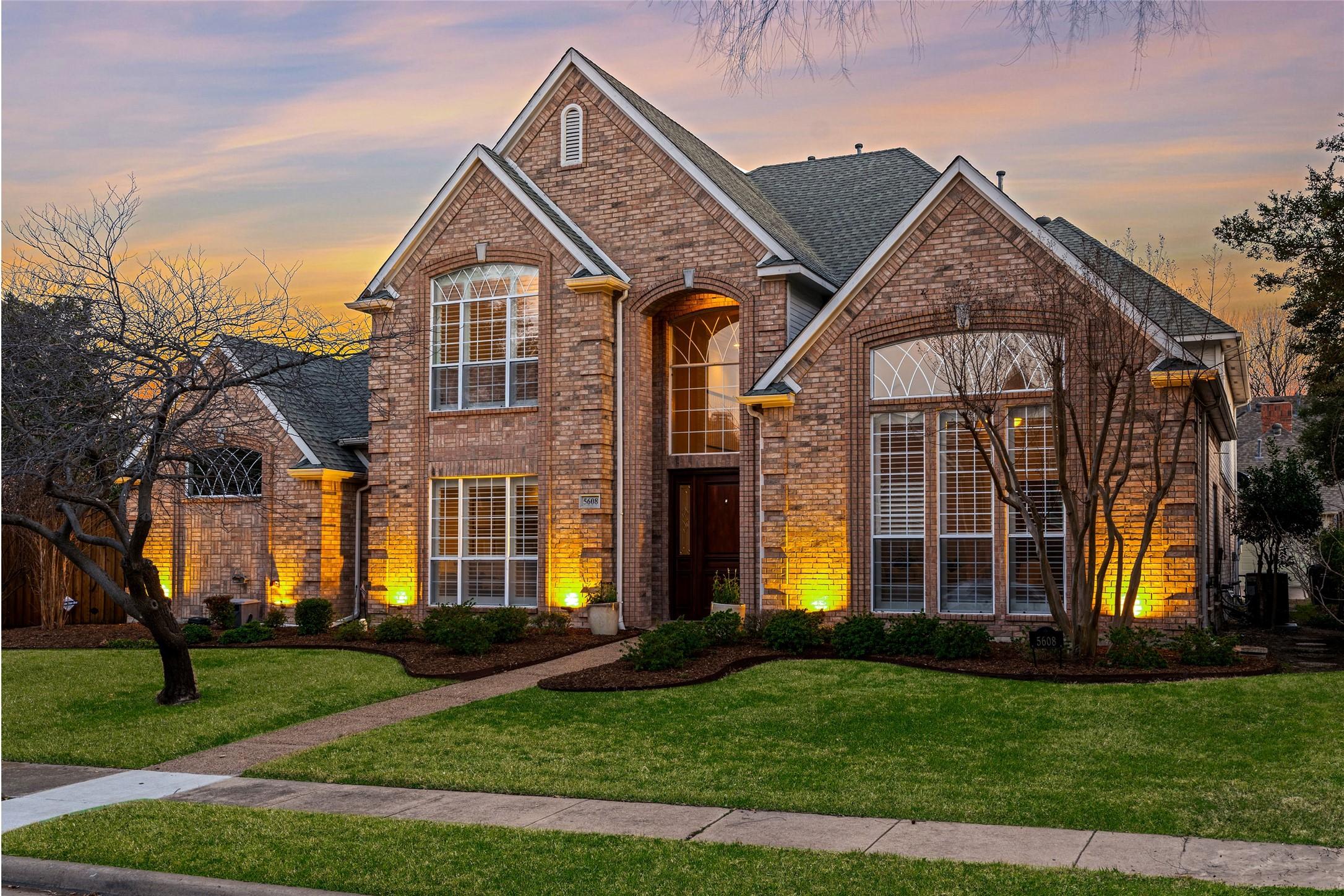 Lindsey Dr, Plano, TX 75093