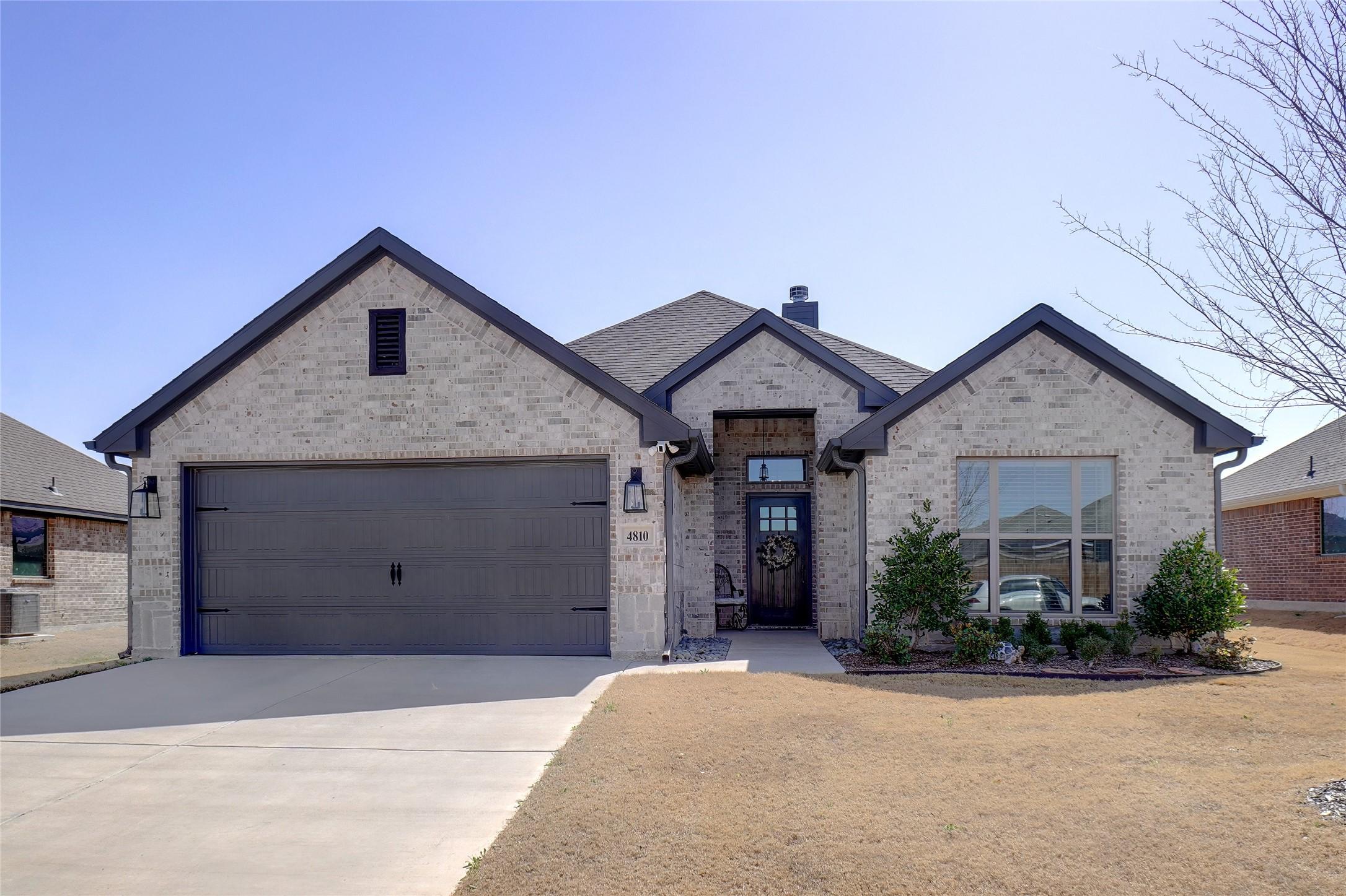 Elite Dr, Sanger, TX 76266