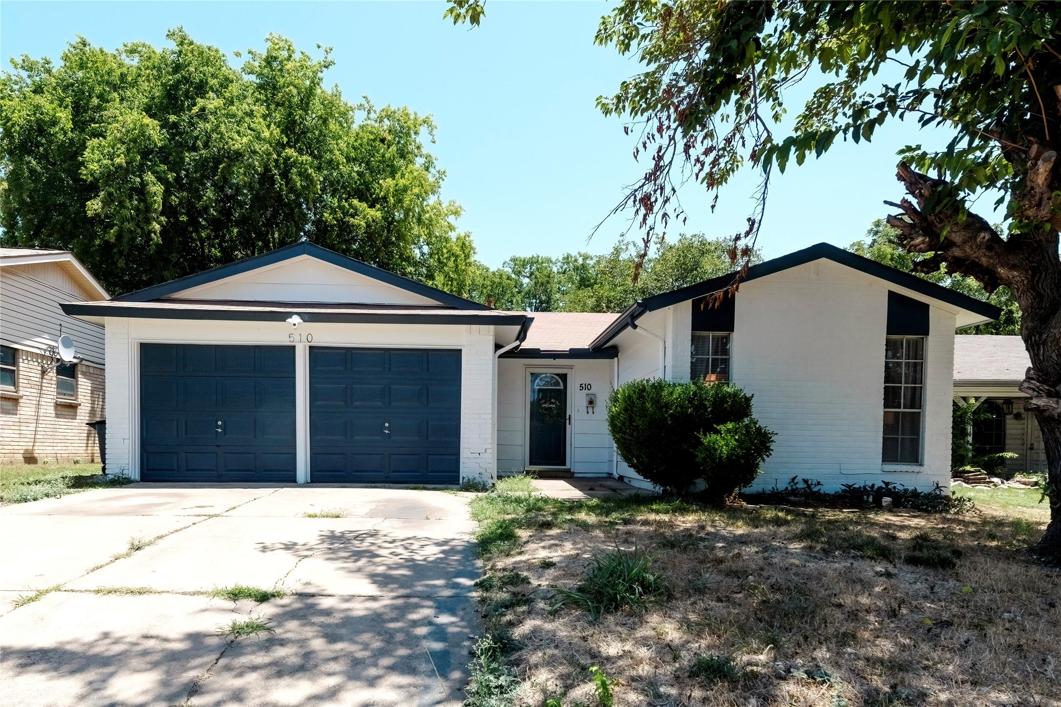 Sw 16th St, Grand Prairie, TX 75051