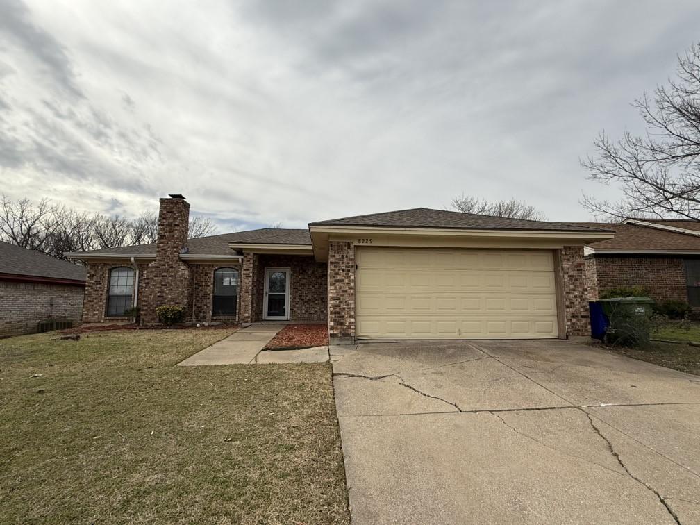 Meadowbrook Dr, Watauga, TX 76148