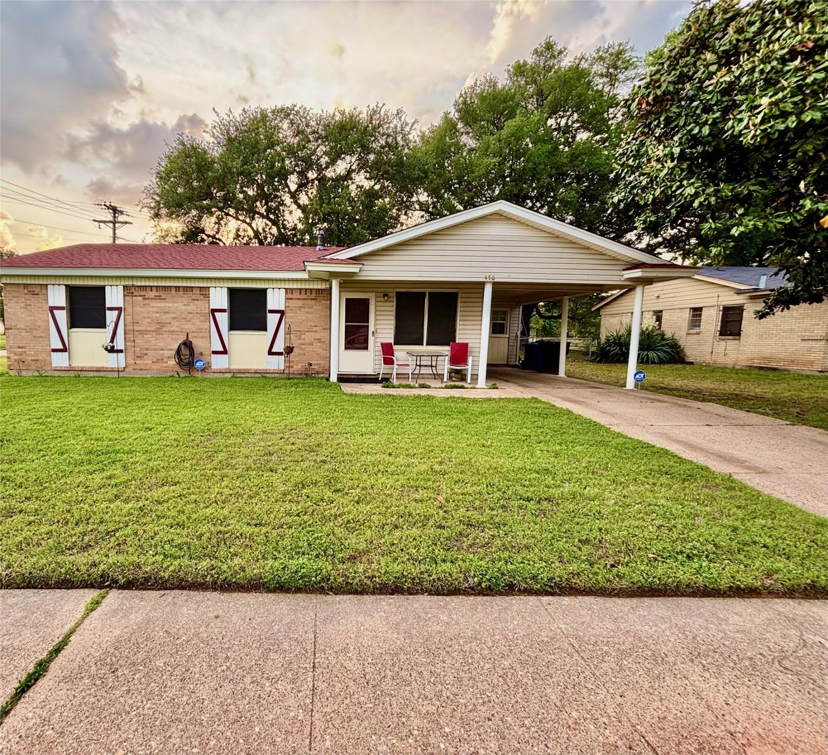 Mayfair Dr, Shreveport, LA 71107