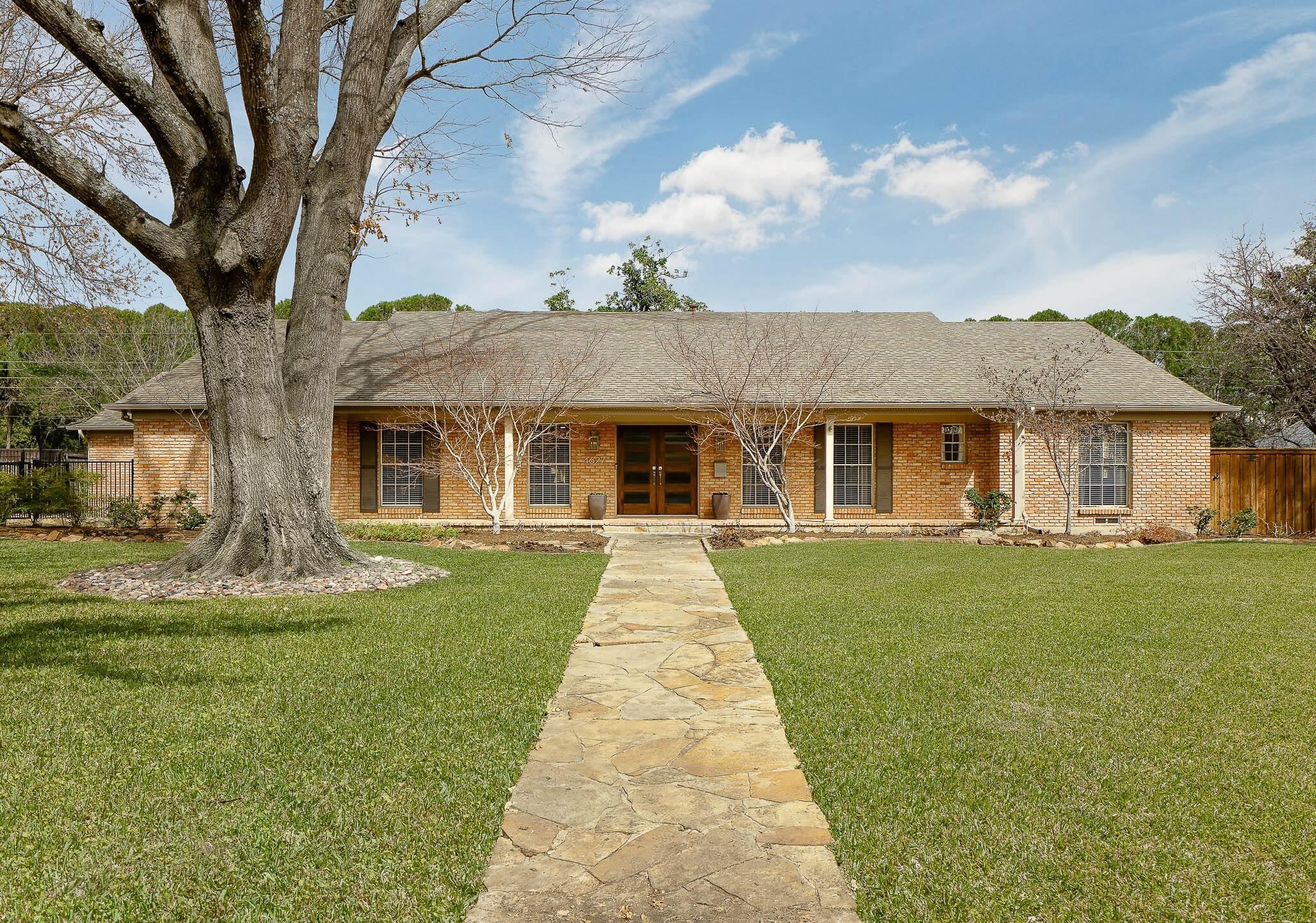 Hallmark Dr, Dallas, TX 75229