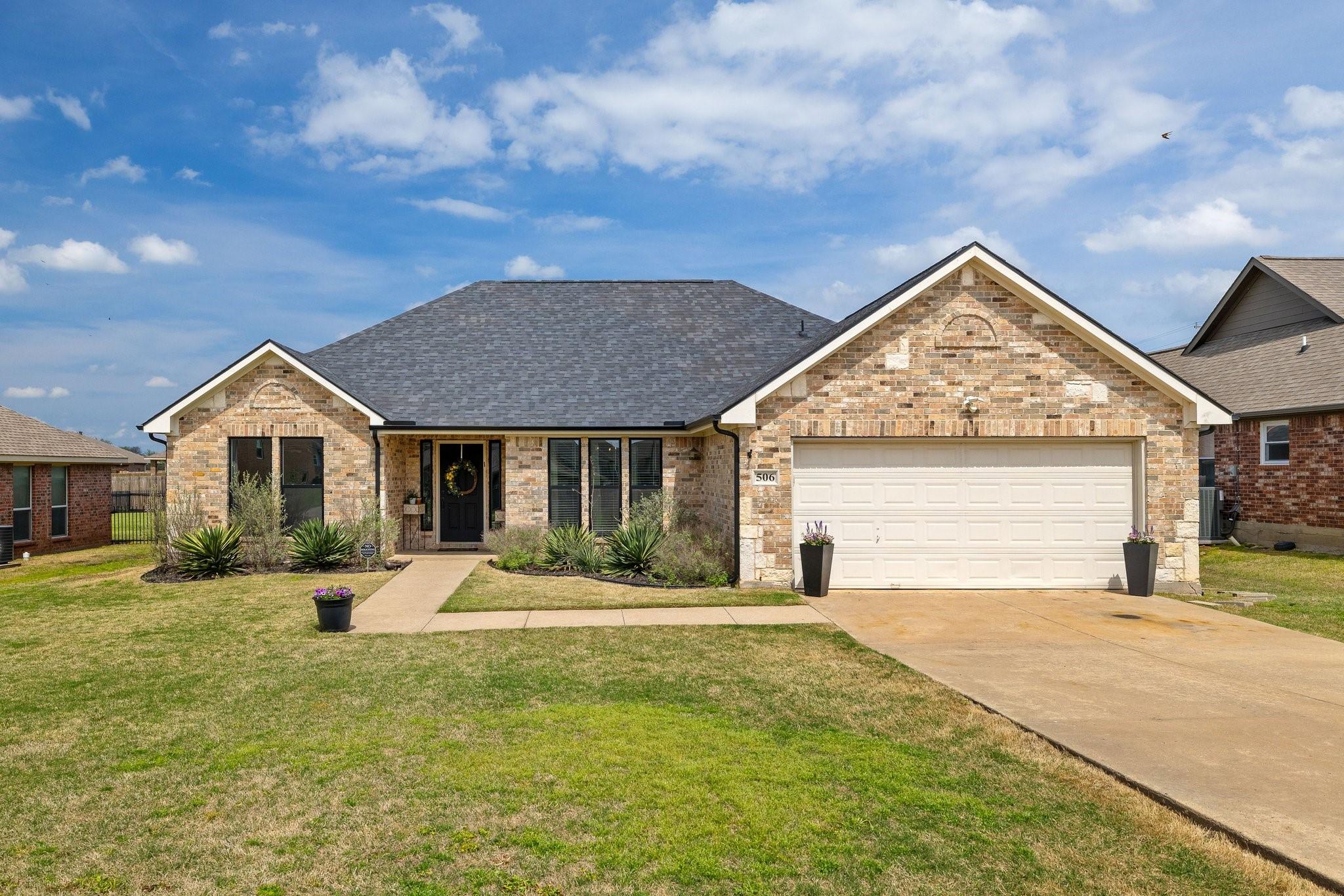 Harris St, Gunter, TX 75058