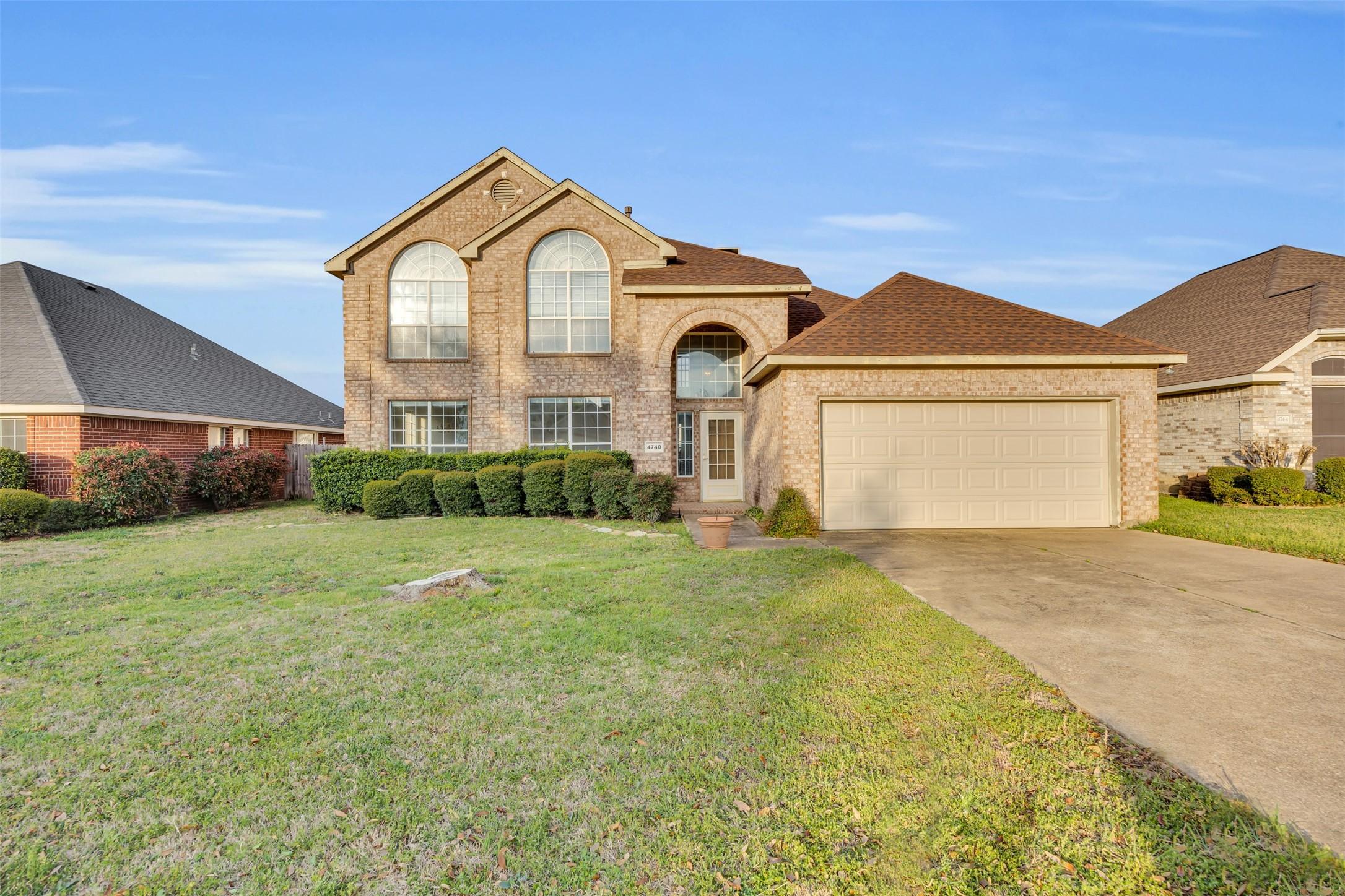 Calder Dr, Grand Prairie, TX 75052