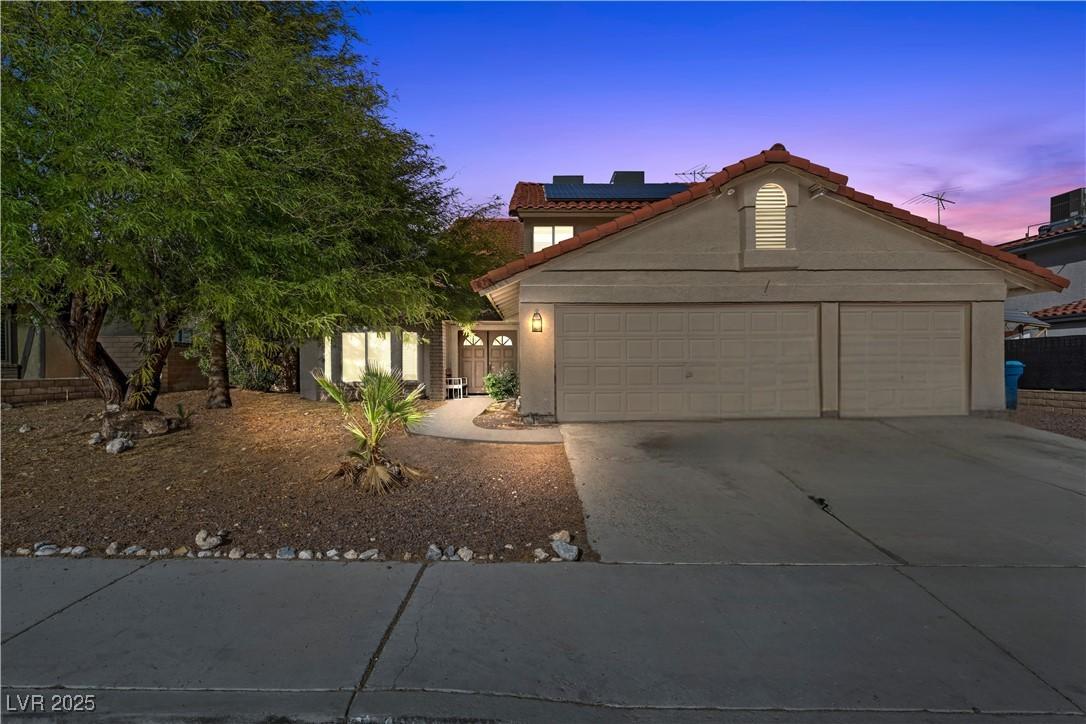 Dio Guardi Dr, Las Vegas, NV 89117