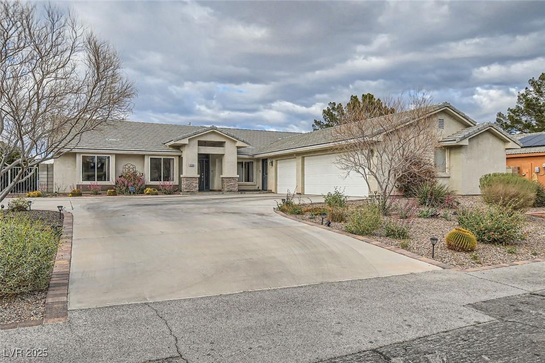 Bossart Ct, Las Vegas, NV 89102
