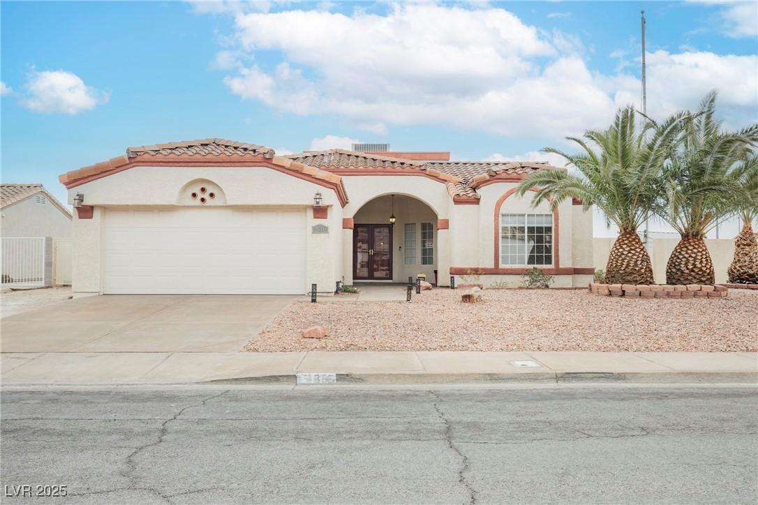 Nancy Dr, Henderson, NV 89015