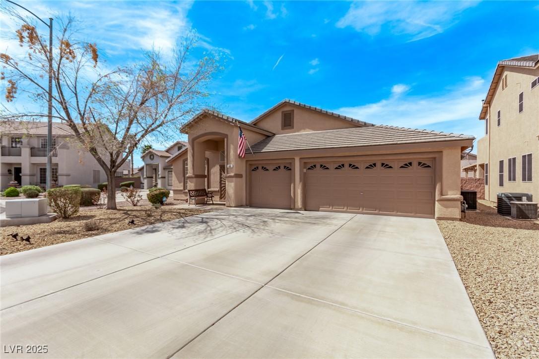 Fetter Ct, Henderson, NV 89052