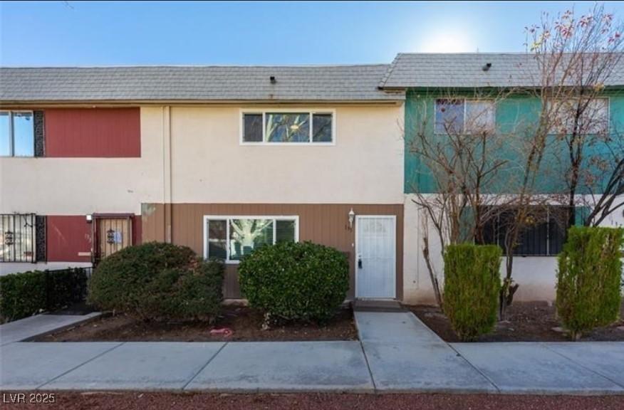Greenbriar Townhouse Way, Las Vegas, NV 89121