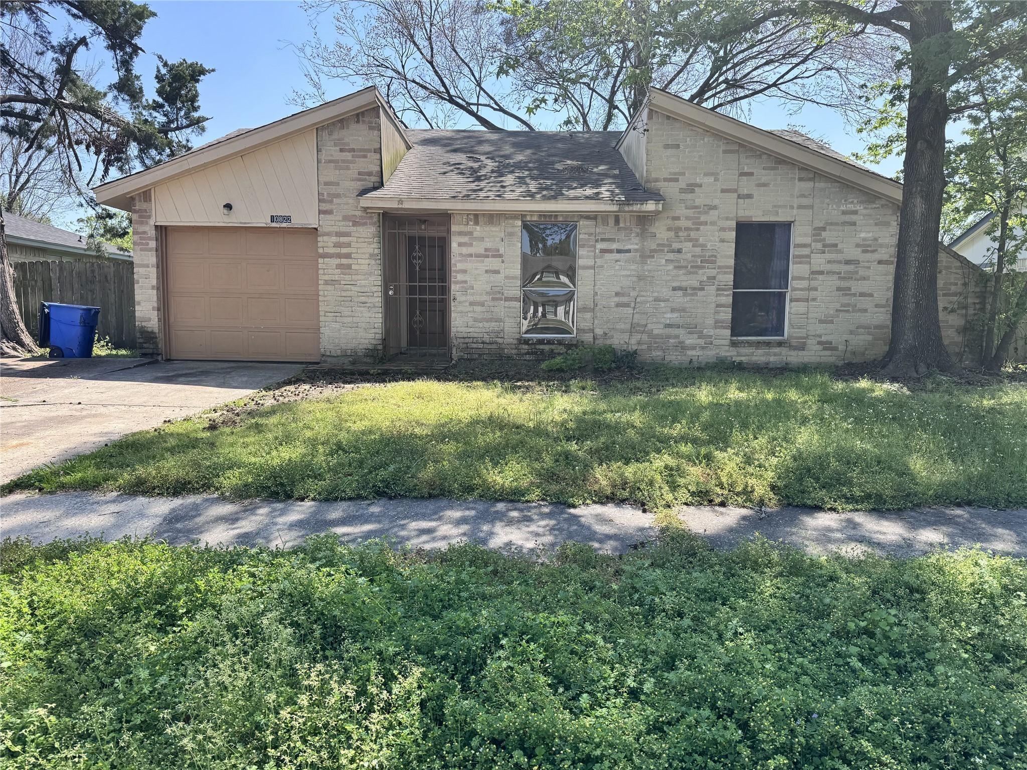 Kentington Oak Dr, Humble, TX 77396