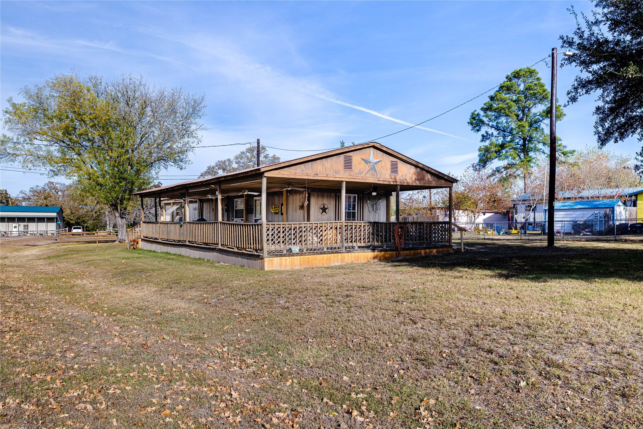 Glennwood Cir, Somerville, TX 77879