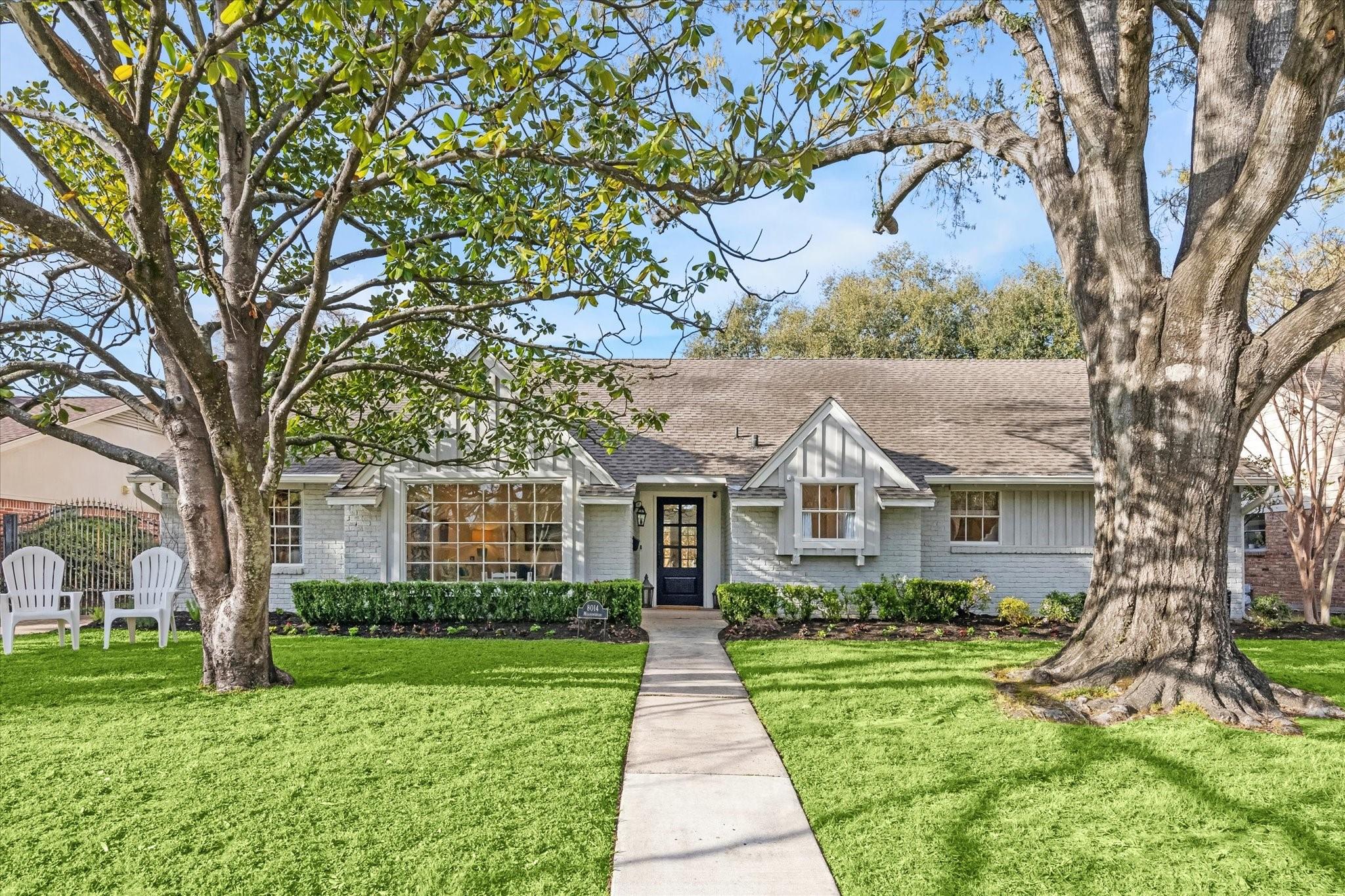 Meadowbriar Ln, Houston, TX 77063