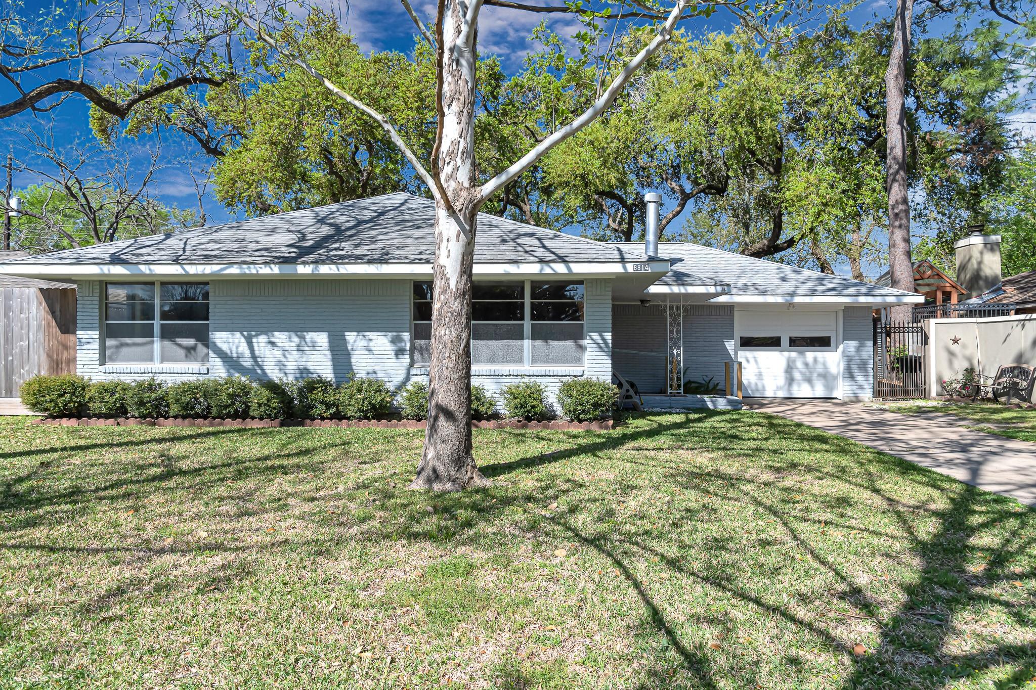 Bob White Dr, Houston, TX 77074