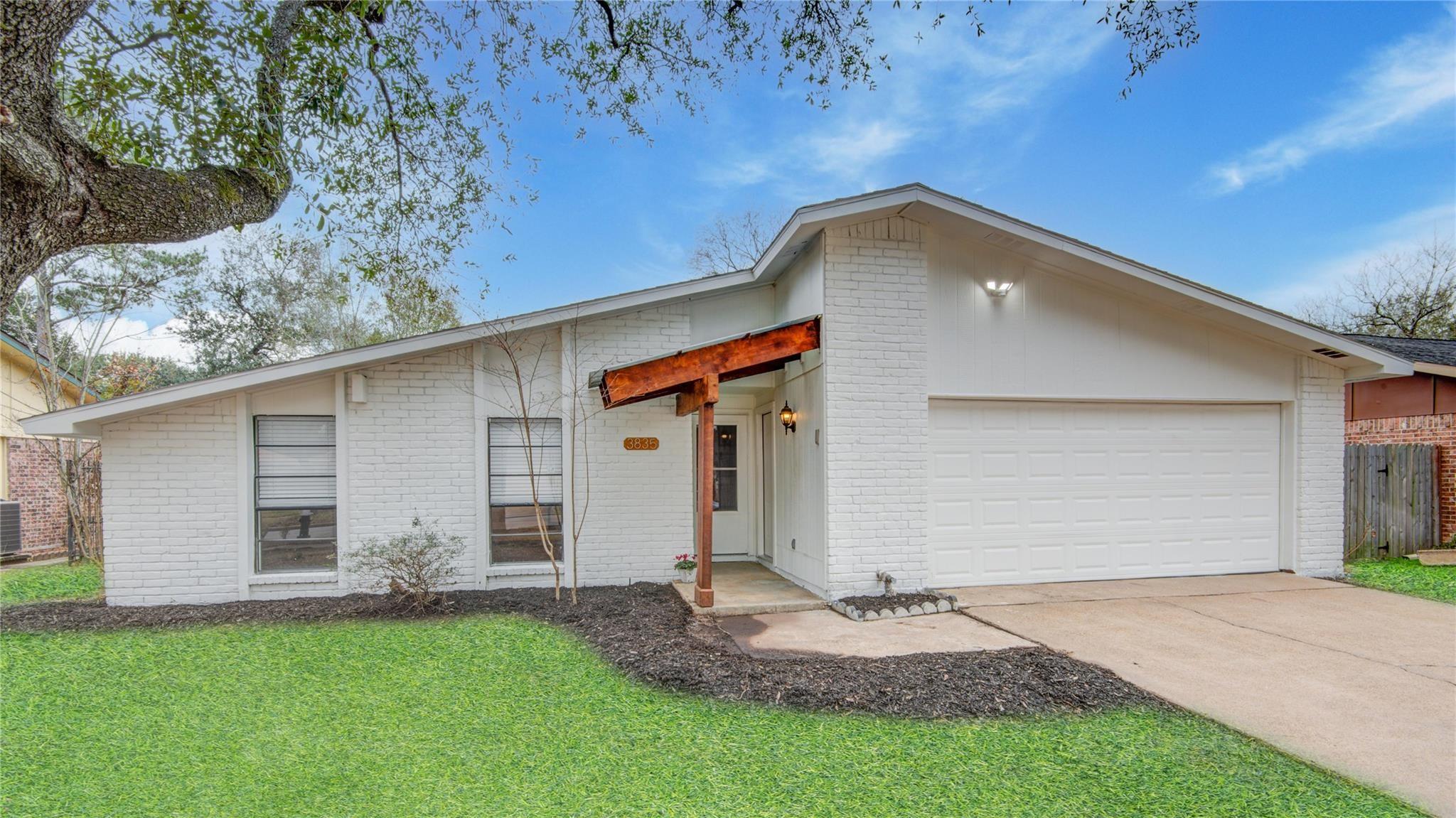 Cypressdale Dr, Spring, TX 77388