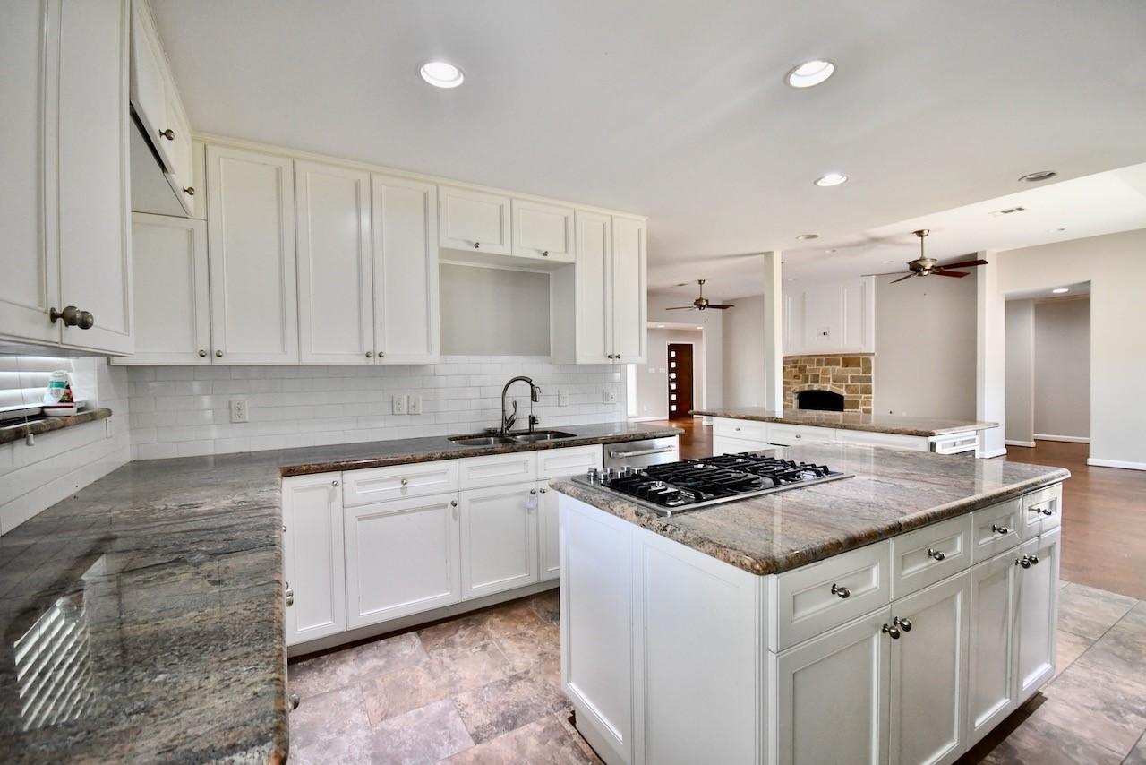 Braesheather Cir, Houston, TX 77096