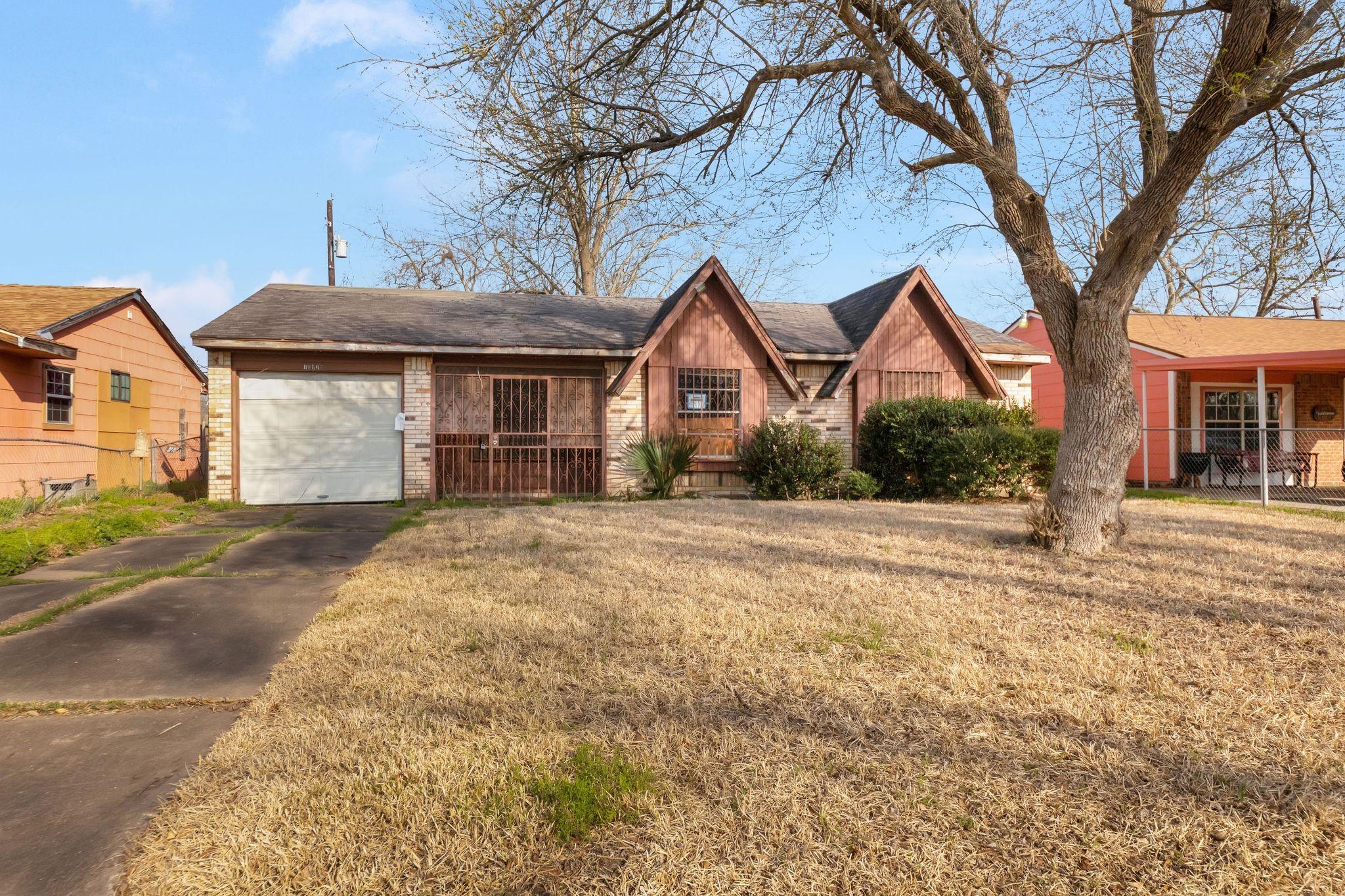 Long Gate Dr, Houston, TX 77047