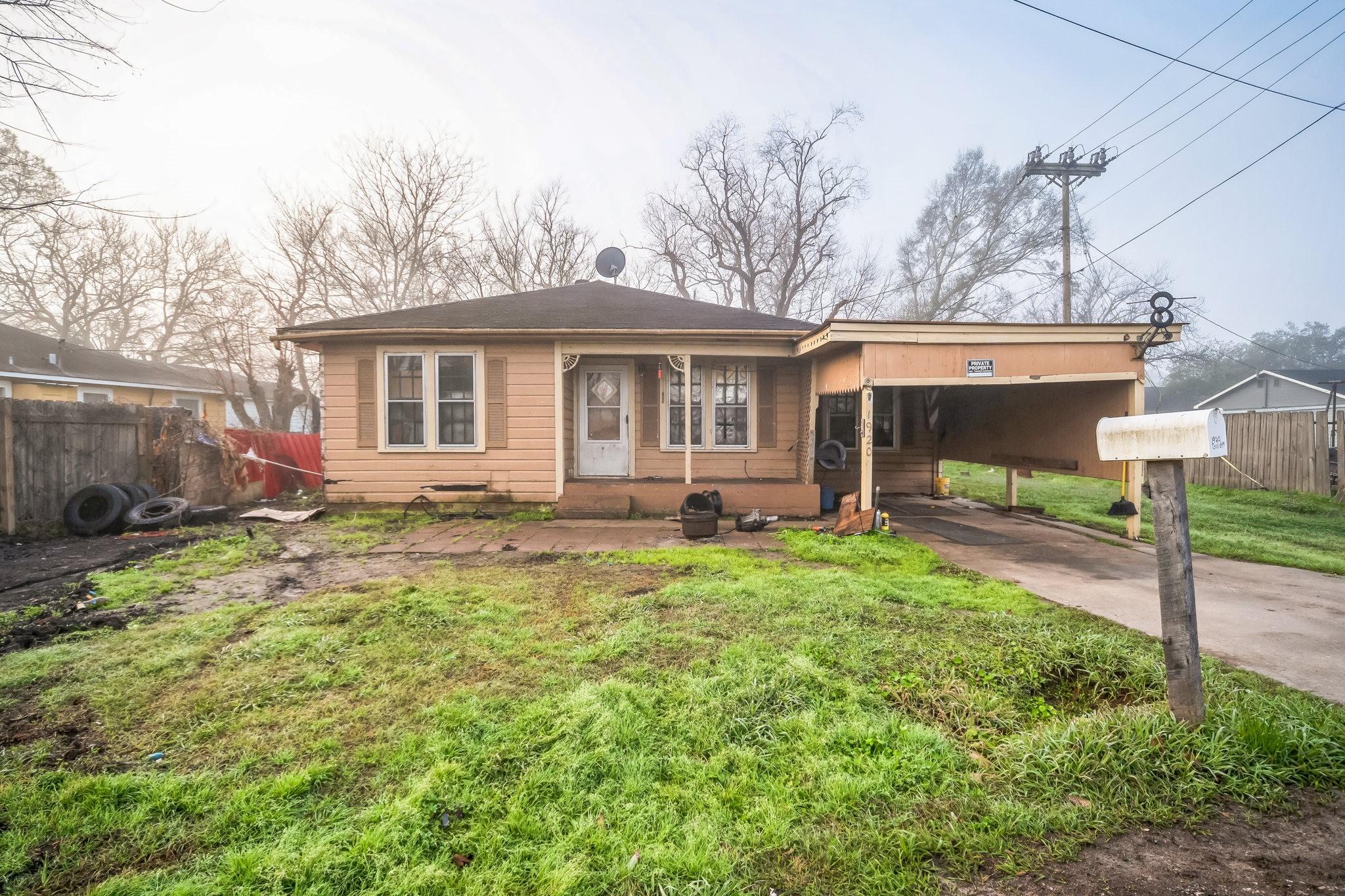 Golden Ave, Bay City, TX 77414
