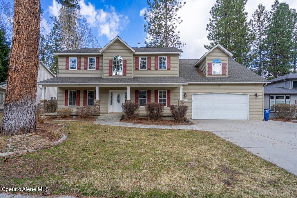 E Shoreline Dr, Post Falls, ID 83854