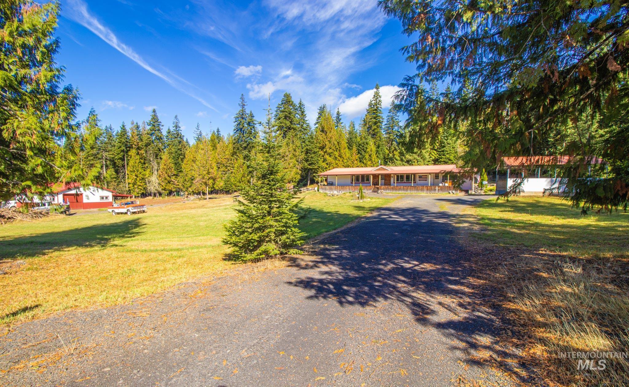 Hjalmar Johnson Rd, Weippe, ID 83553