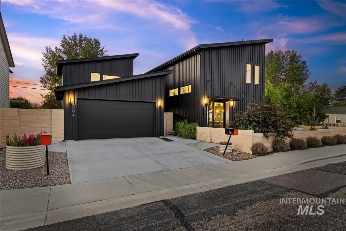W Elwood Dr, Boise, ID 83706