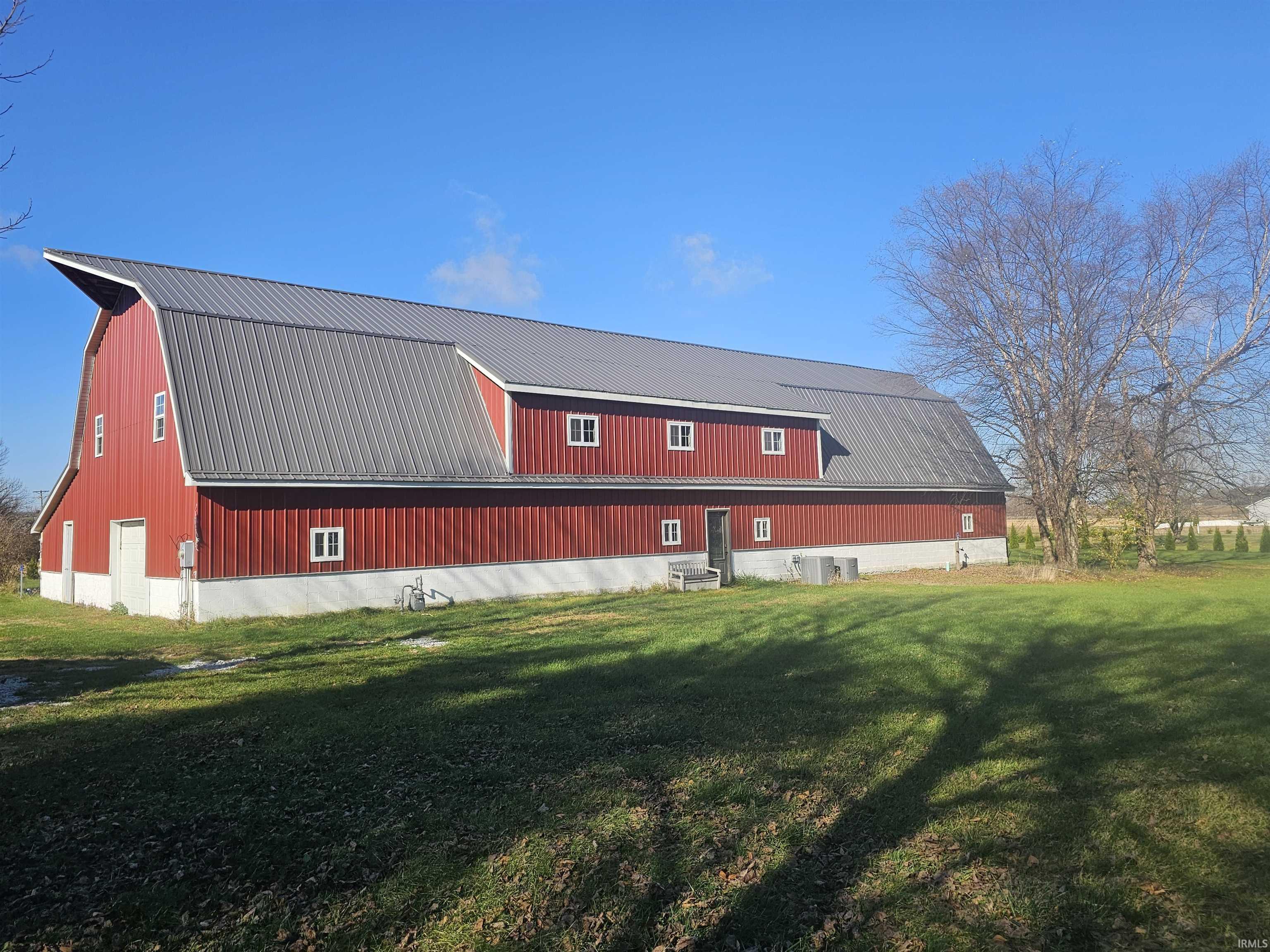N Falvey St, Winamac, IN 46996