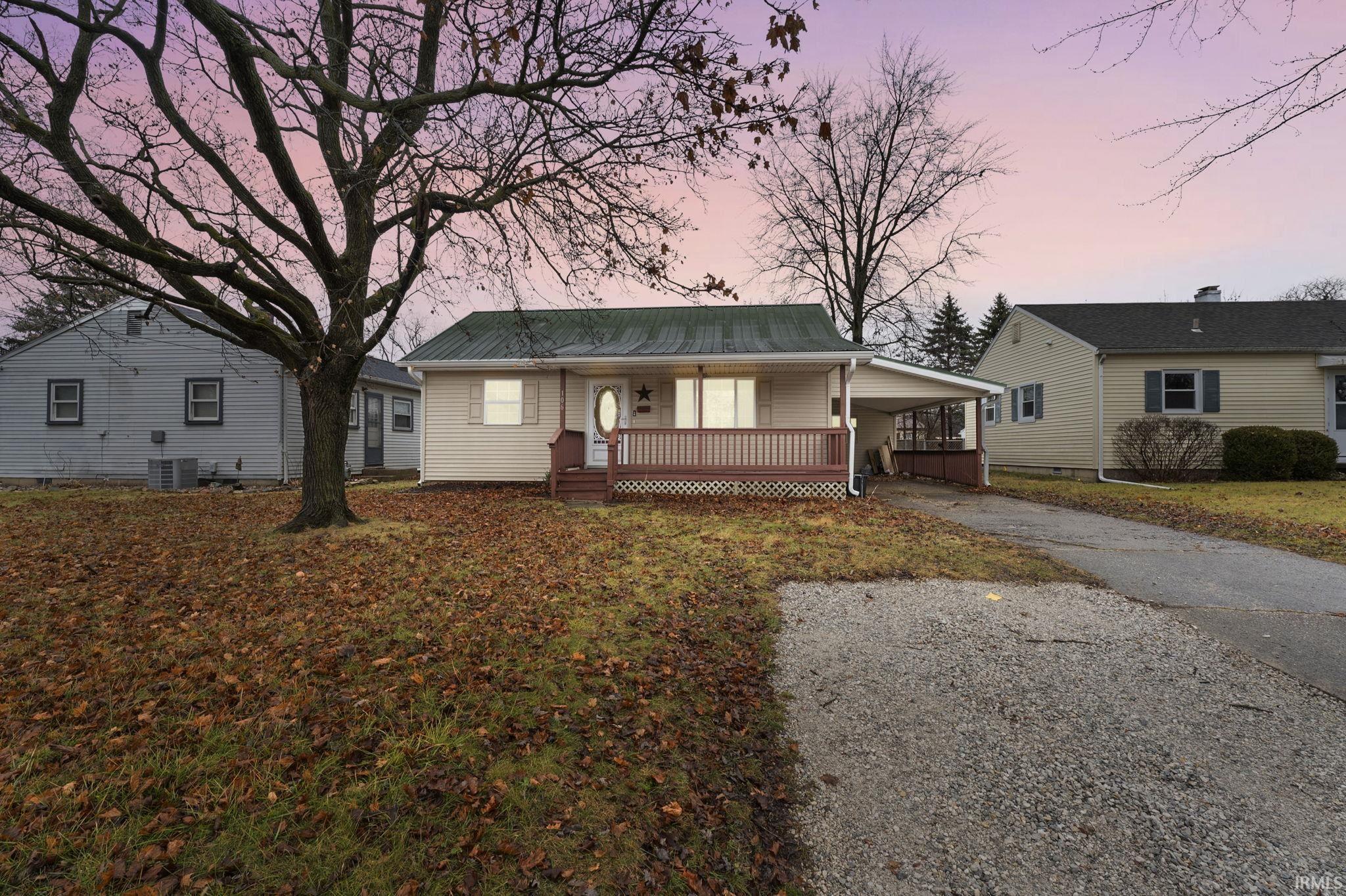 E Harrison Ave, Wabash, IN 46992
