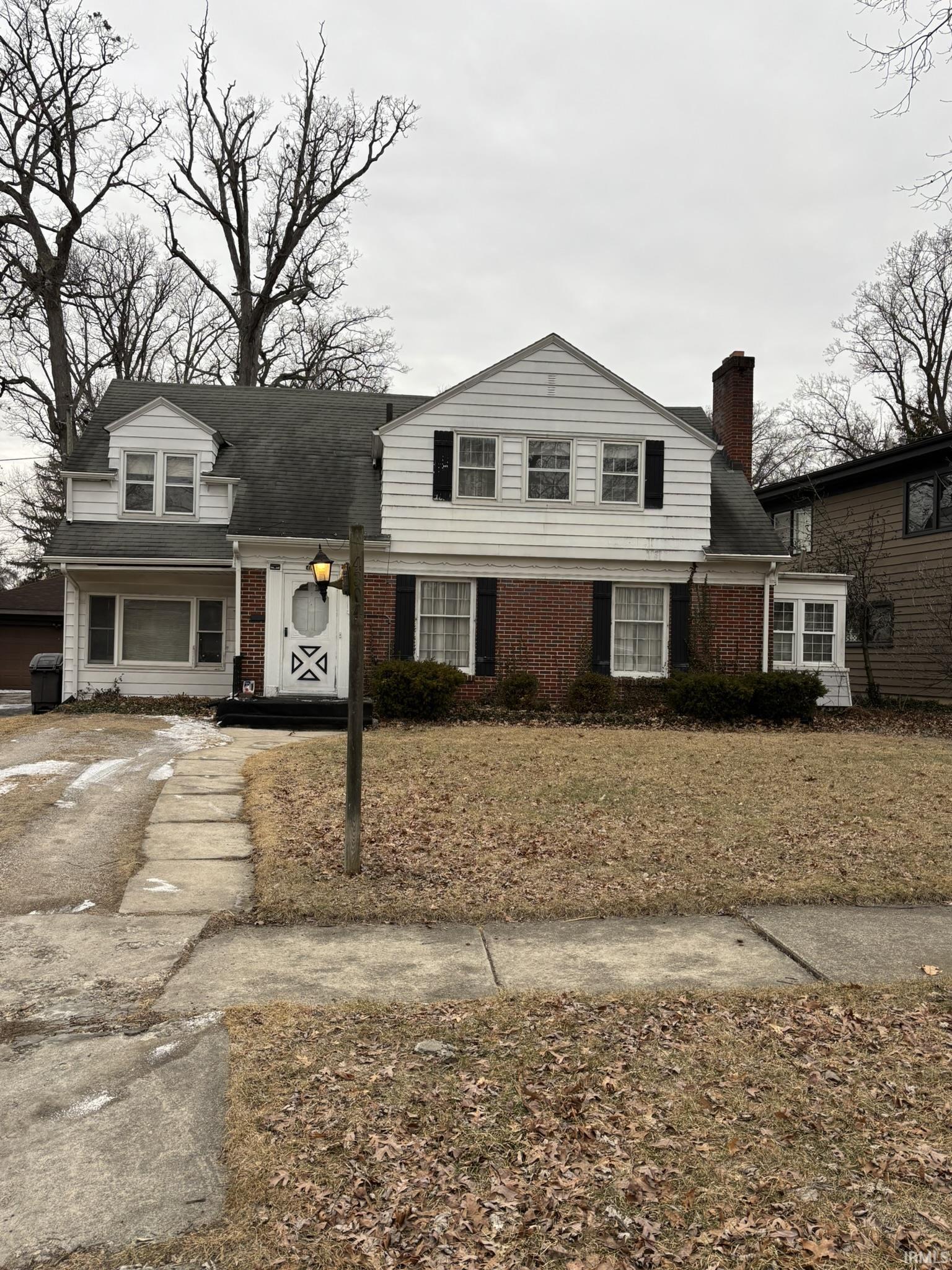 Pembroke Ln, Fort Wayne, IN 46807