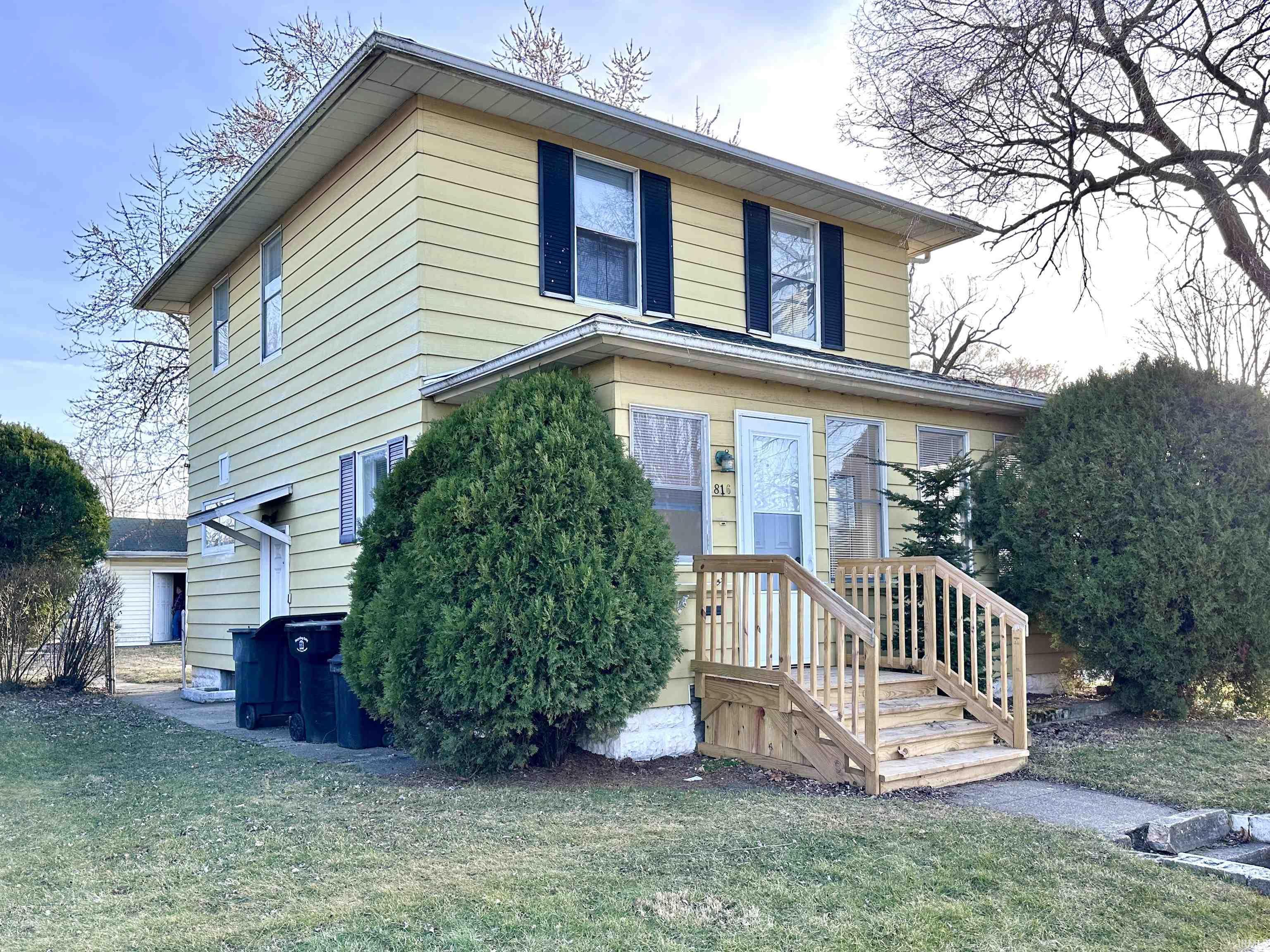 E Calvert St, South Bend, IN 46613