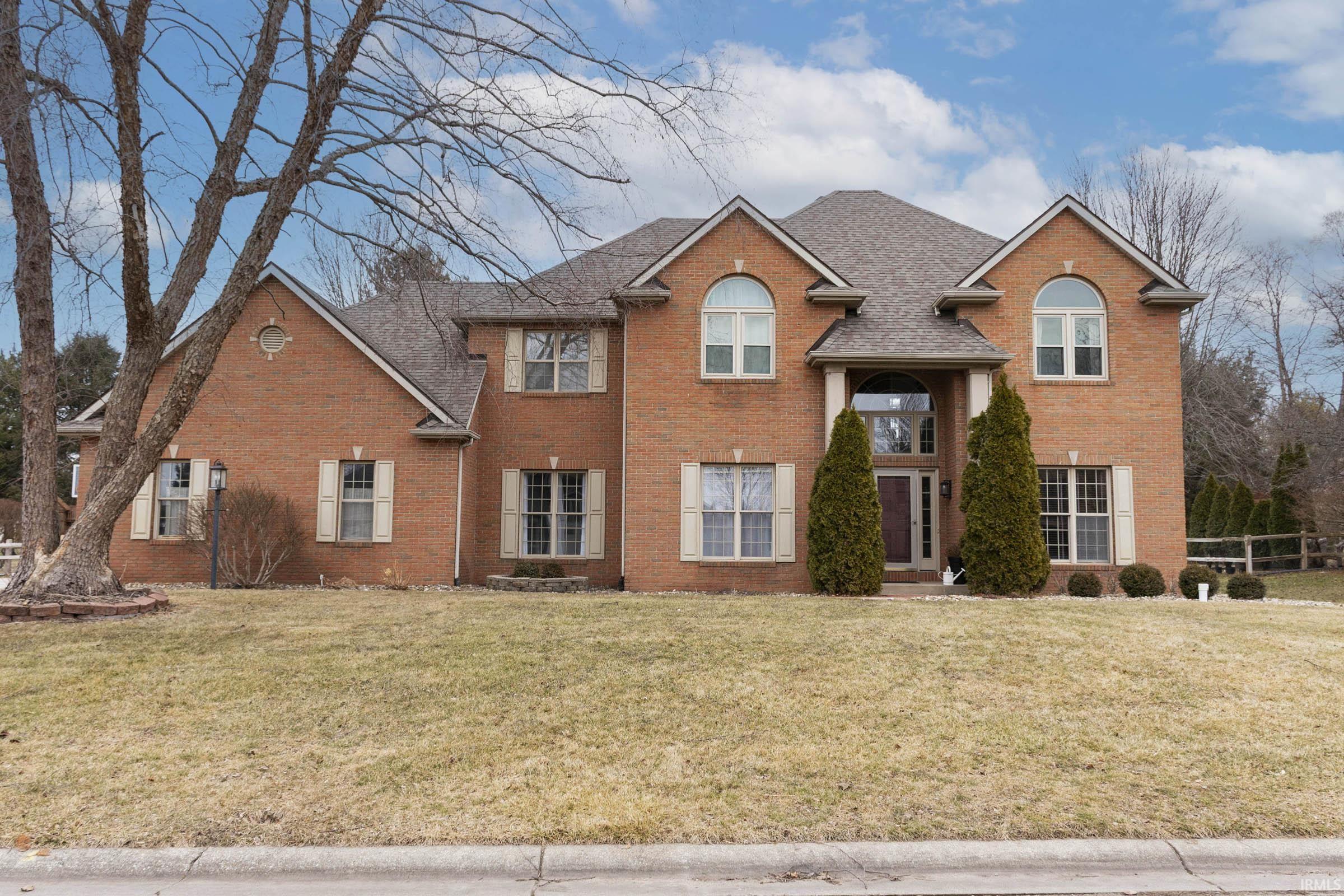Westport Ct, Granger, IN 46530
