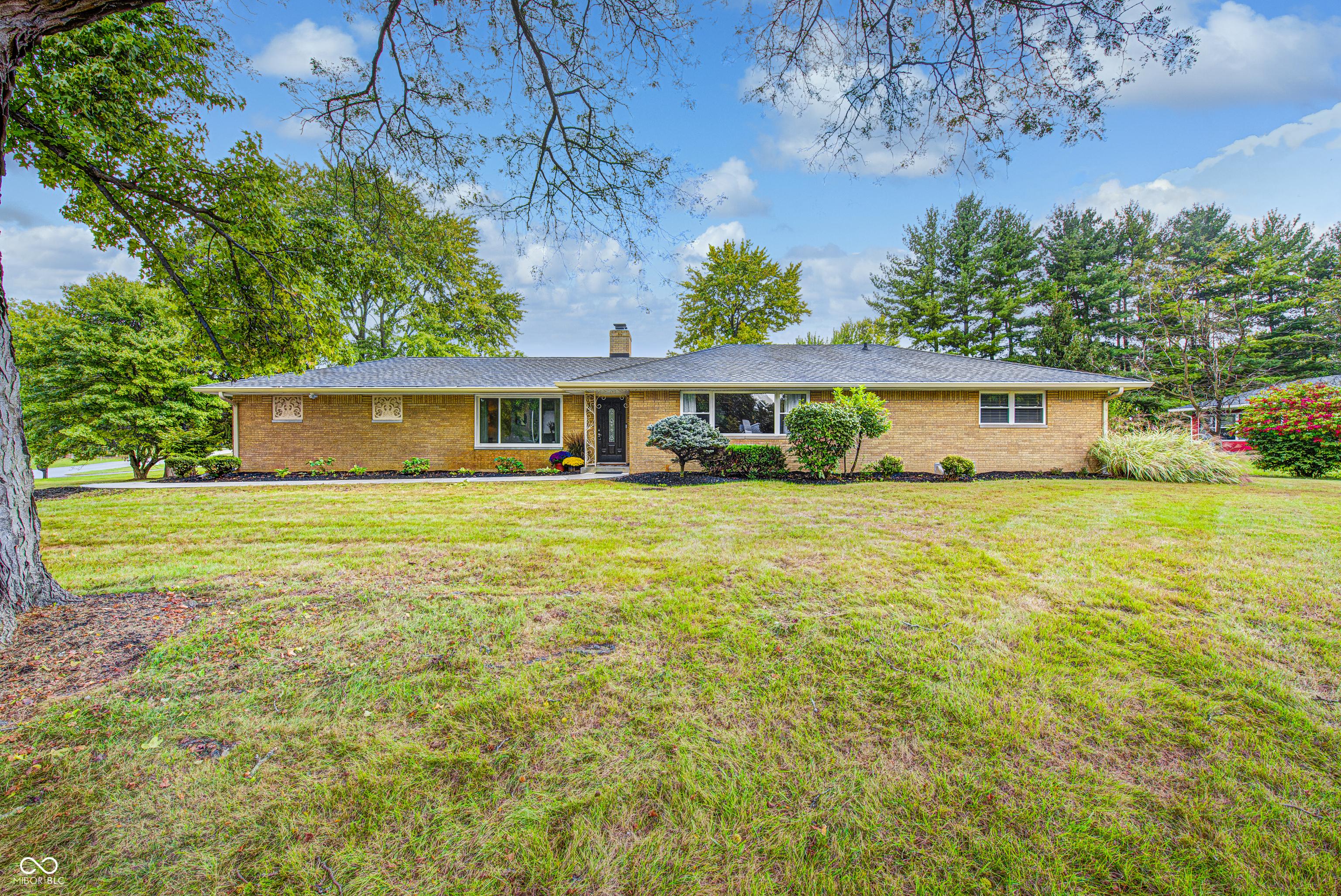 Orlando Ct, Indianapolis, IN 46228
