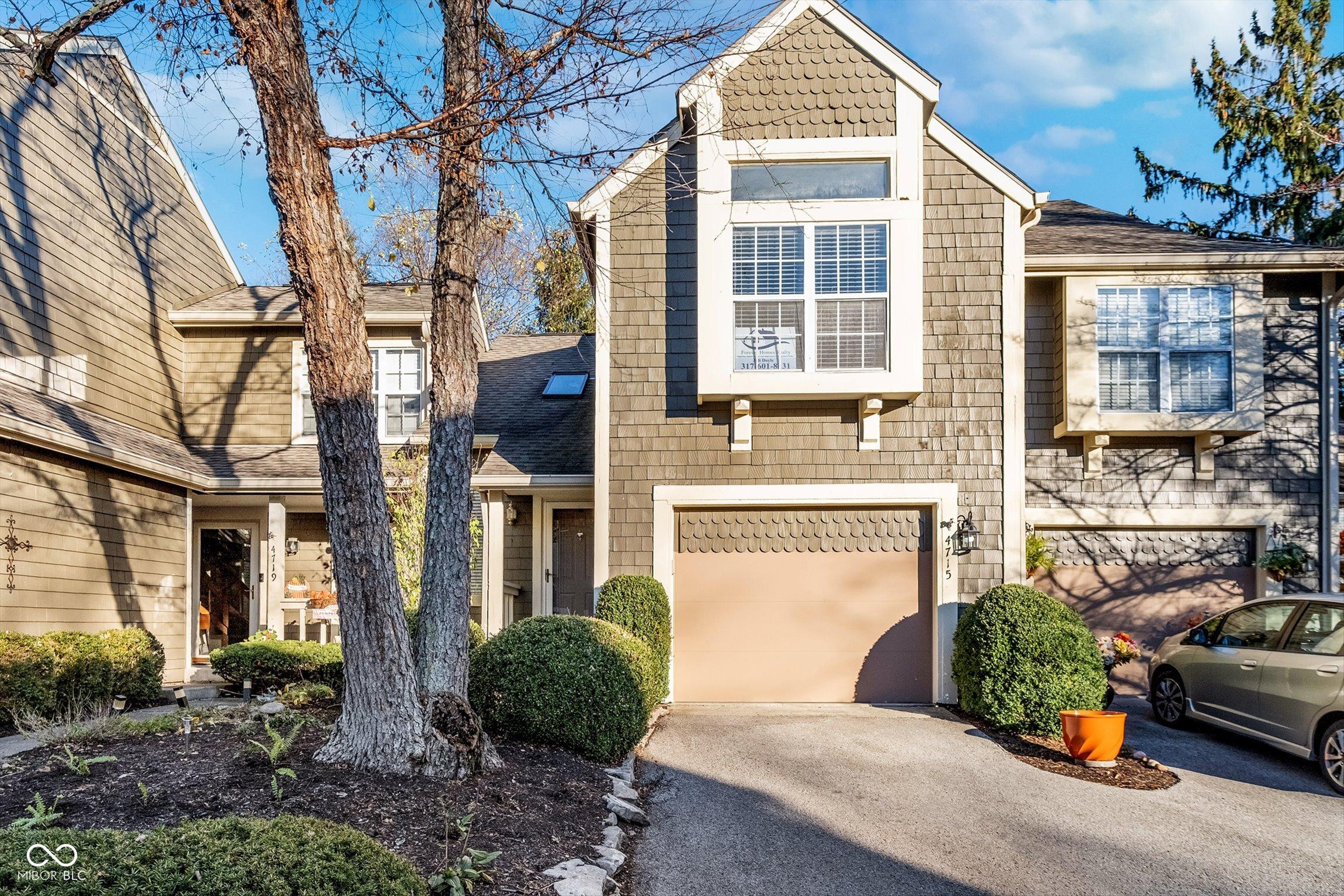 Stansbury Ln, Indianapolis, IN 46254