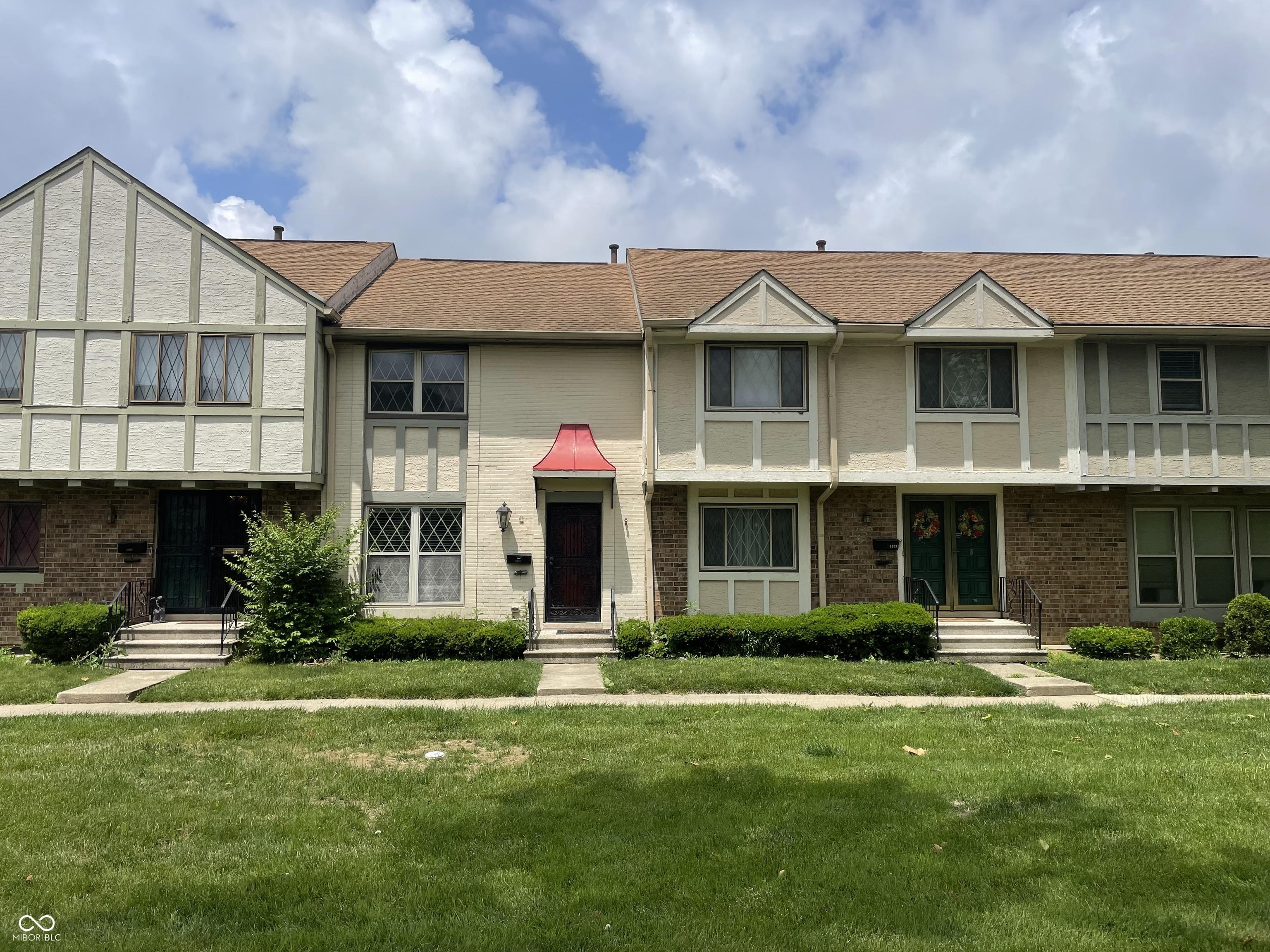 E 20th St, Indianapolis, IN 46219