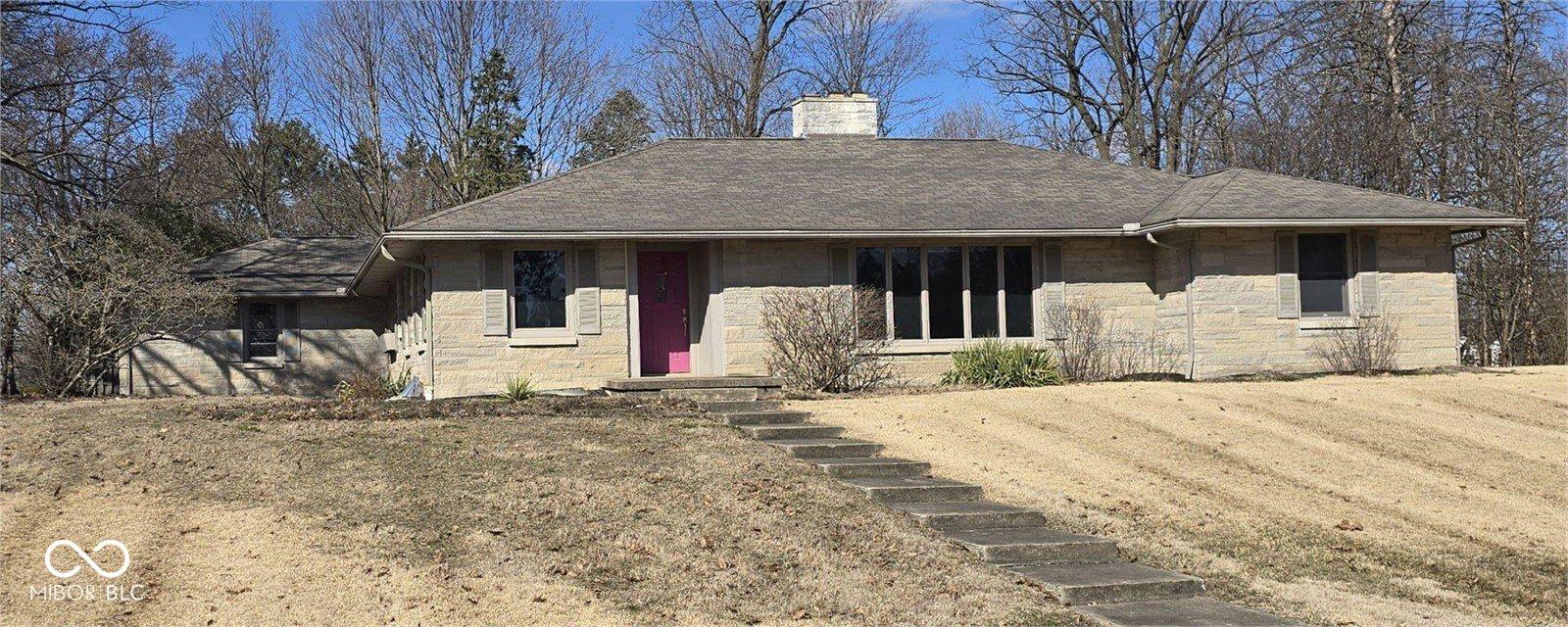N Hawthorne Rd, Marion, IN 46952