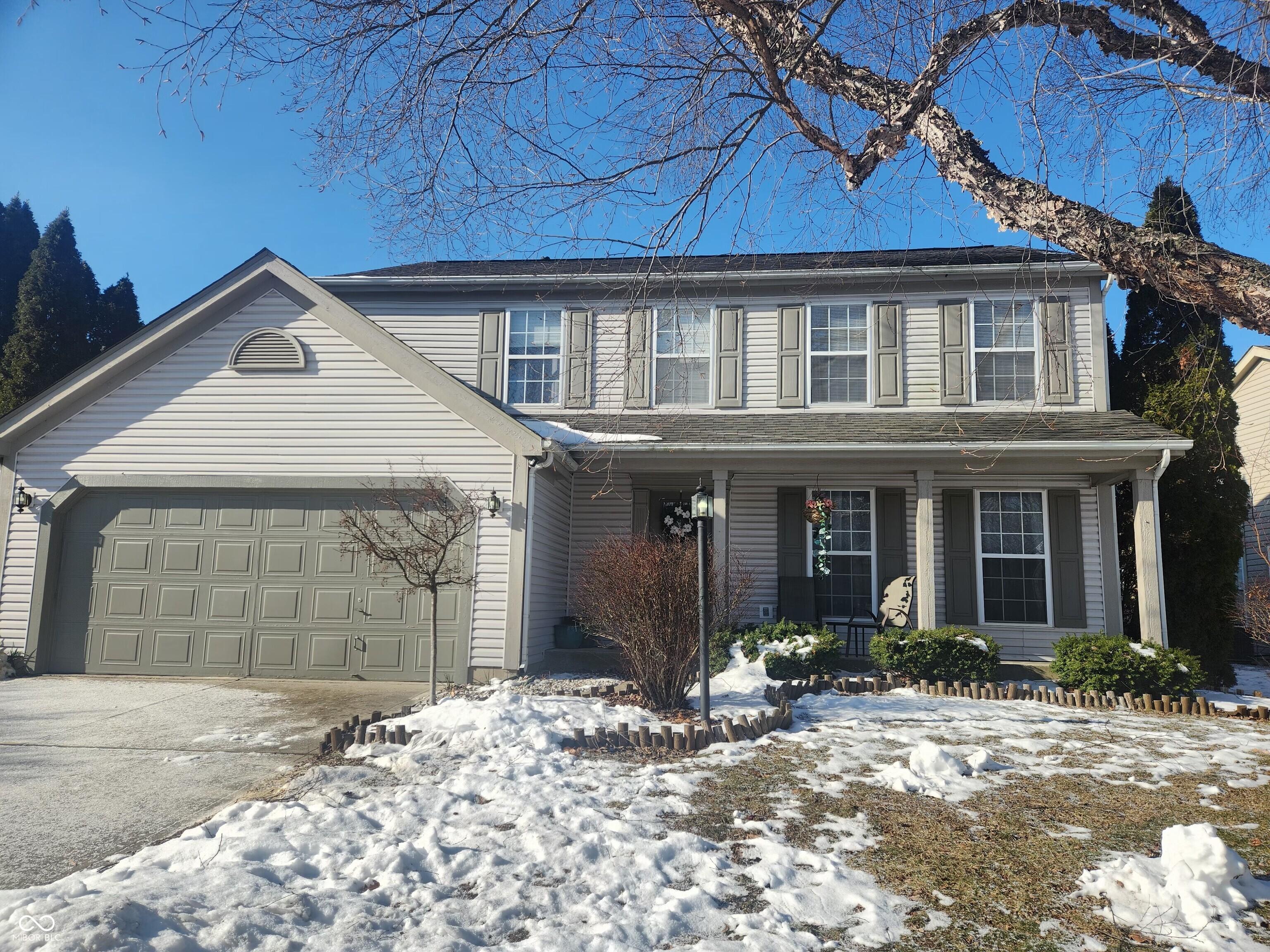 Dapple Ct, Indianapolis, IN 46228