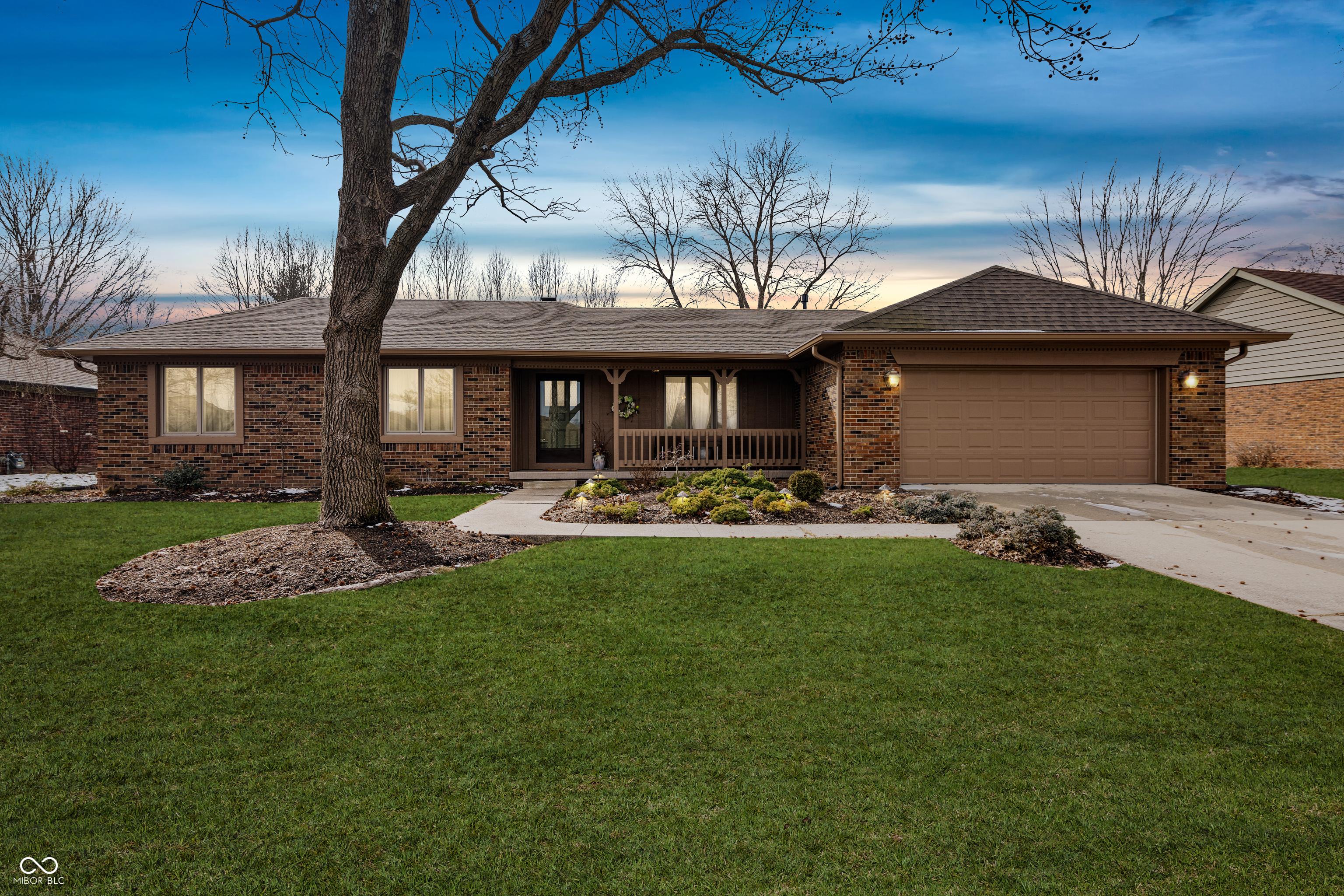 Hill Gail Dr, Indianapolis, IN 46217
