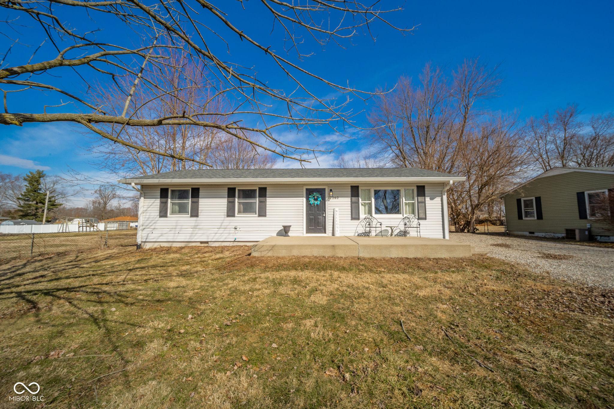 Barnett Ct, Whiteland, IN 46184
