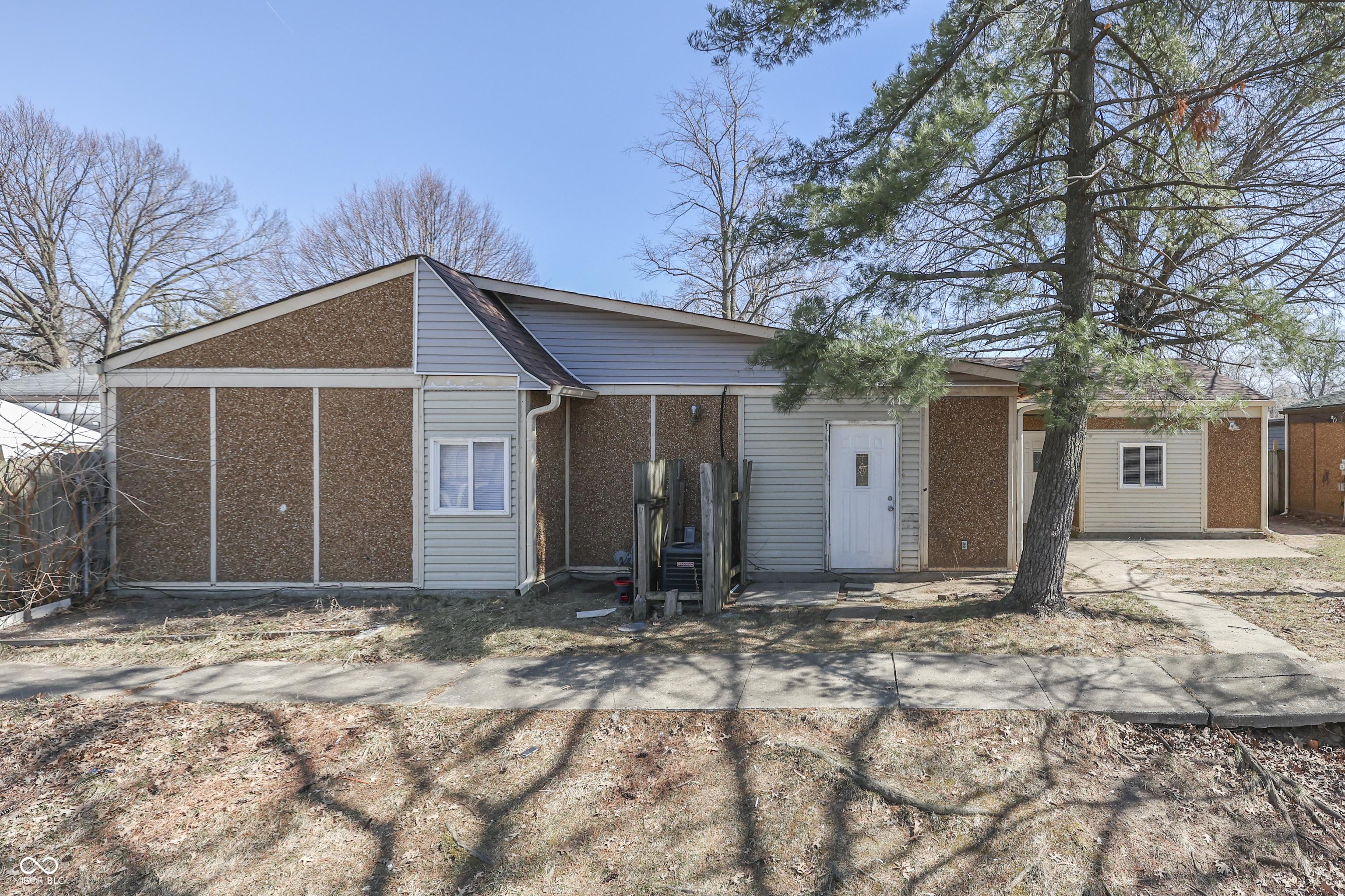 Yellow Poplar Ct, Indianapolis, IN 46222