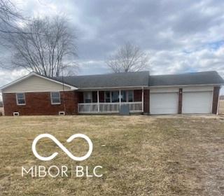 N 475 E, Columbus, IN 47203