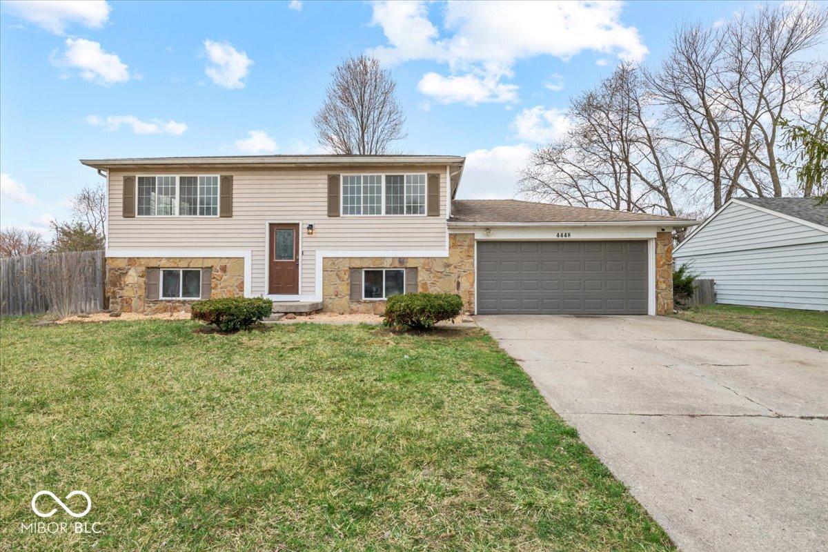 Aristocrat Cir, Indianapolis, IN 46235