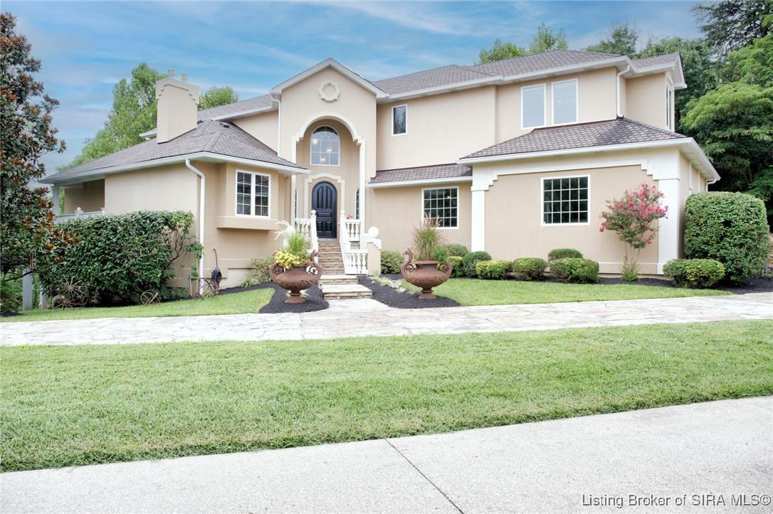 Bluff Ridge Dr, New Albany, IN 47150